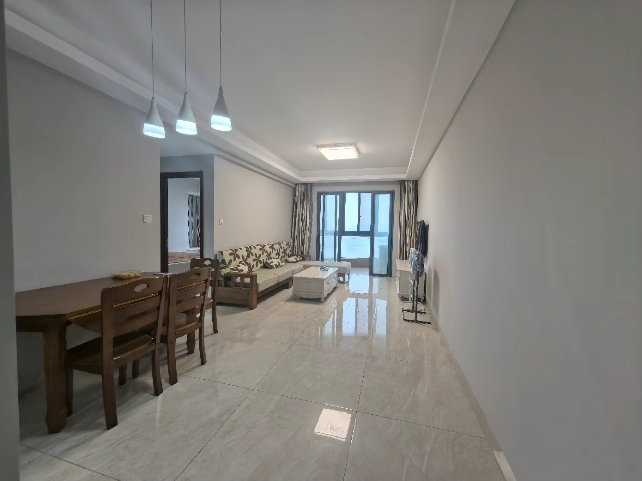 大华锦绣海岸一期 2室2厅1卫 2000.0元/月 大华锦绣海岸一期 2室2厅1卫 2000.0元/月室内图