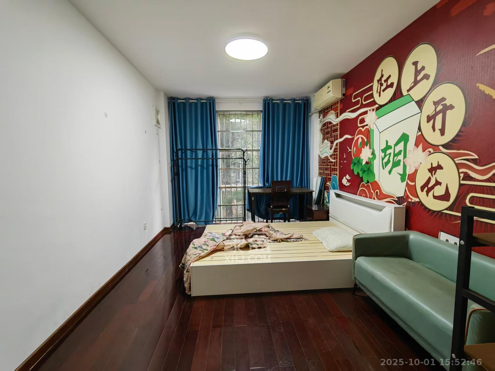 学府华庭  10室1厅3卫    6500.0元/月室内图