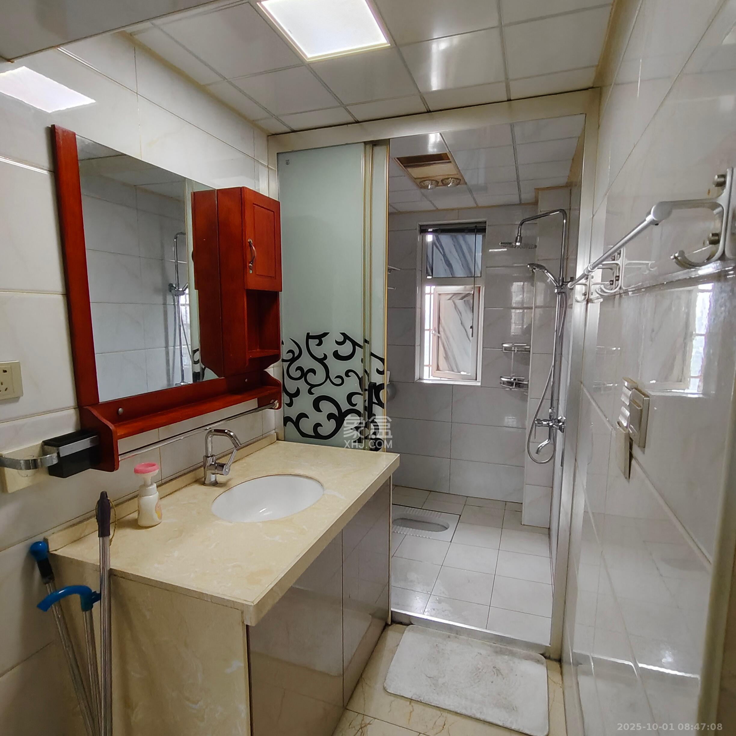 楚天世纪城西苑 3室2厅2卫 2400.0元/月 楚天世纪城西苑 3室2厅2卫 2400.0元/月室内图