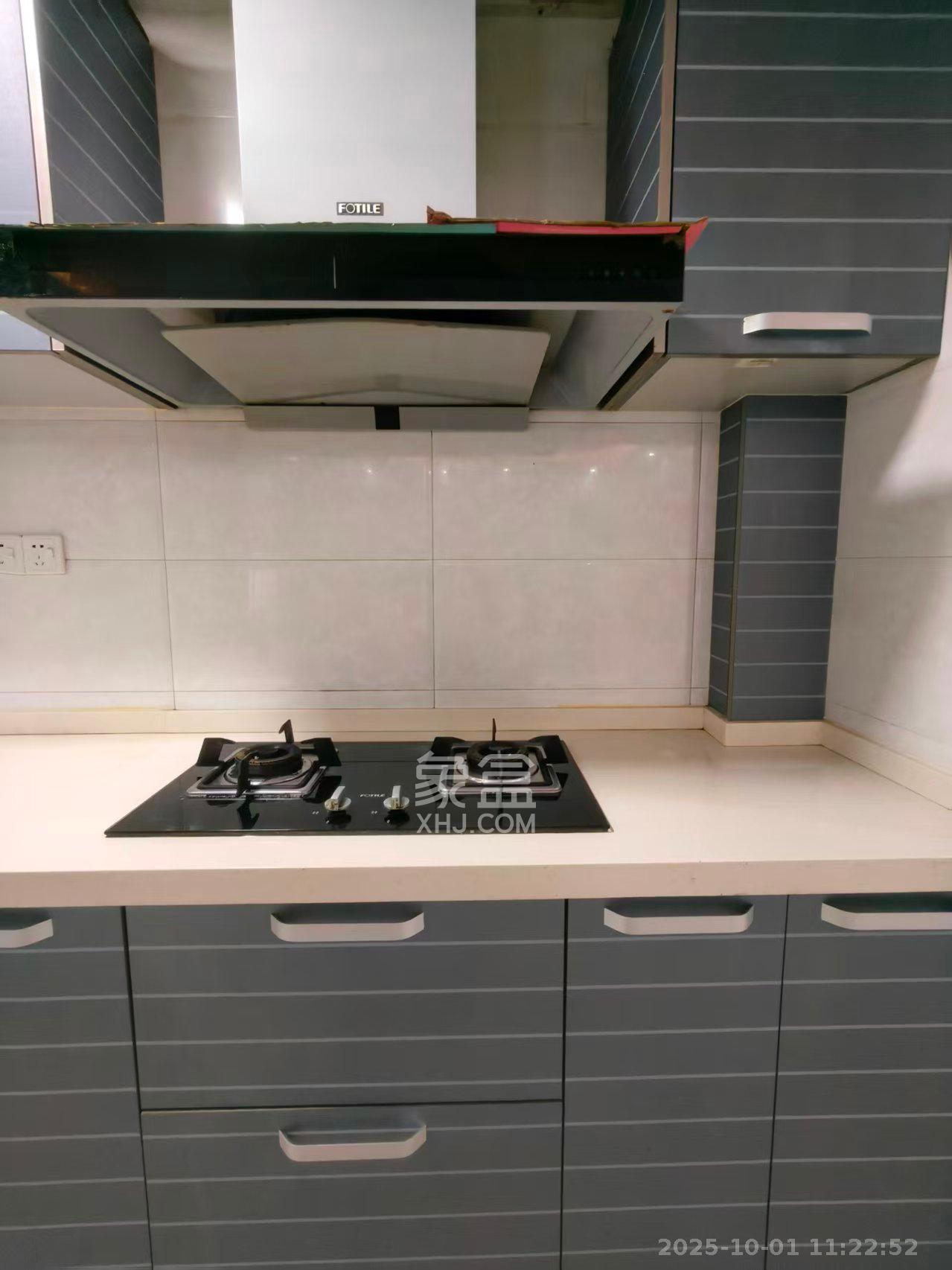 北大资源时光 3室2厅2卫 2900.0元/月 北大资源时光 3室2厅2卫 2900.0元/月室内图