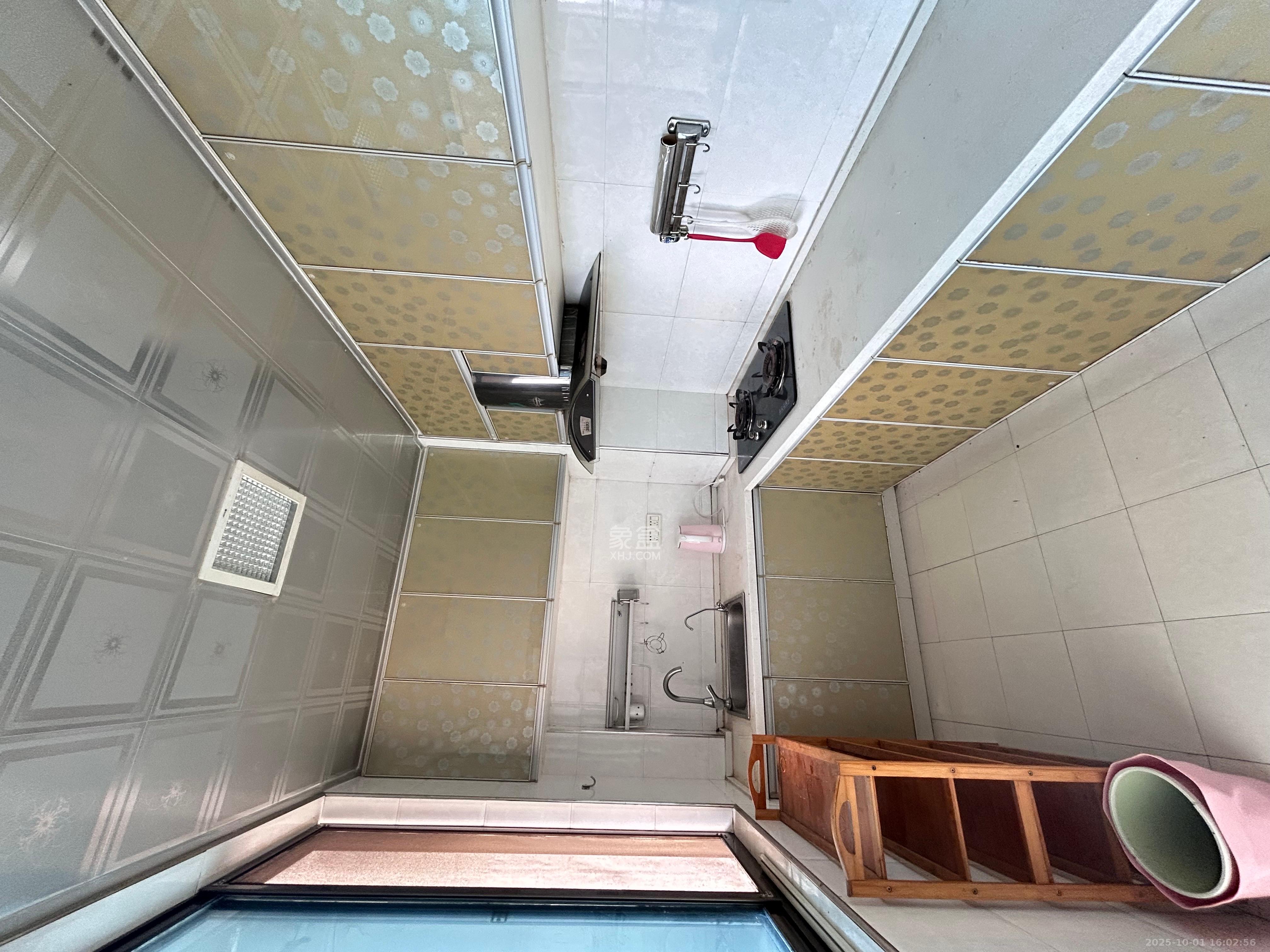 四方水岸(世方水岸) 2室1厅1卫 2400.0元/月 四方水岸(世方水岸) 2室1厅1卫 2400.0元/月室内图