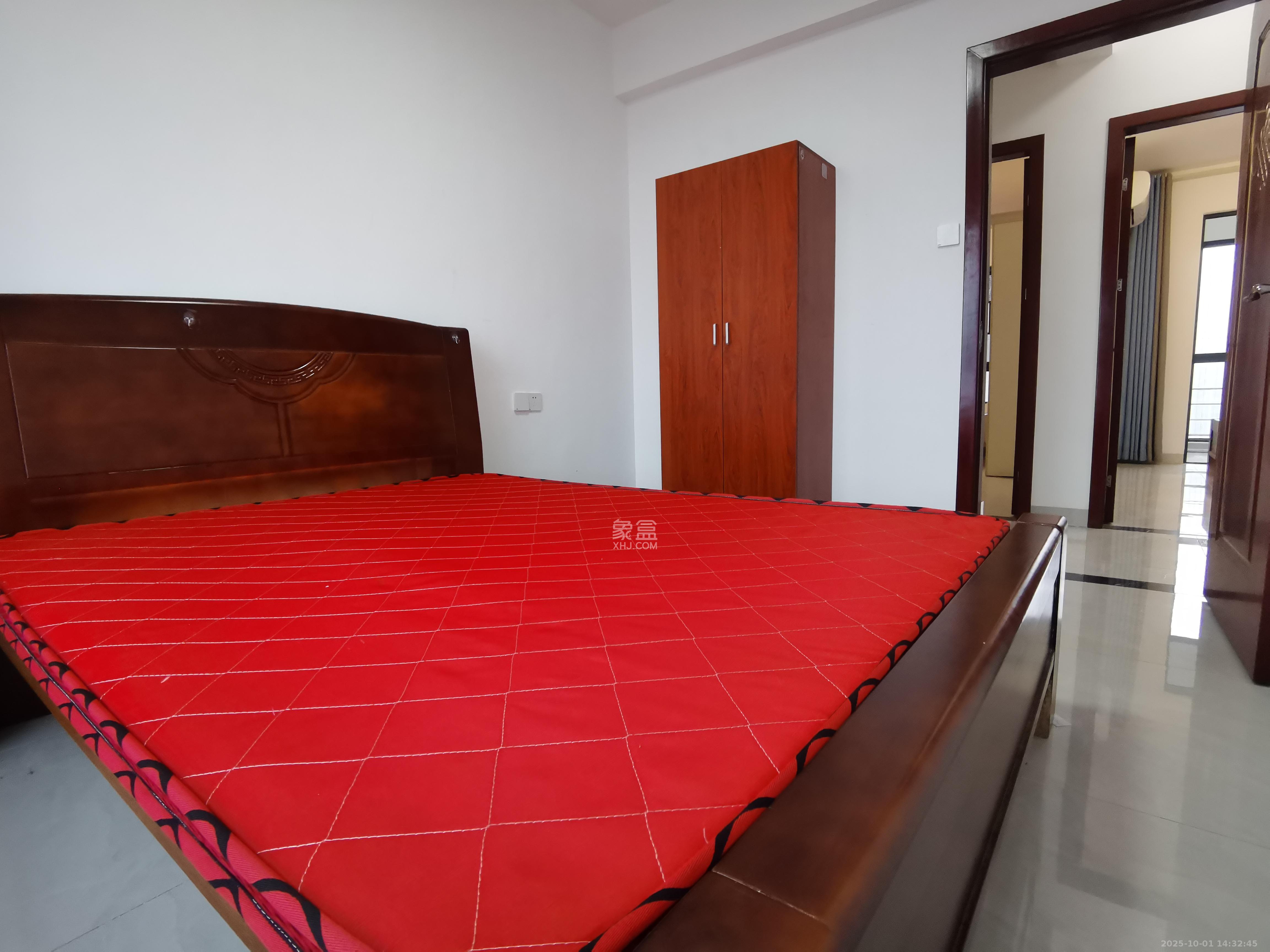 筑梦星园 4室2厅2卫 2200.0元/月 筑梦星园 4室2厅2卫 2200.0元/月室内图