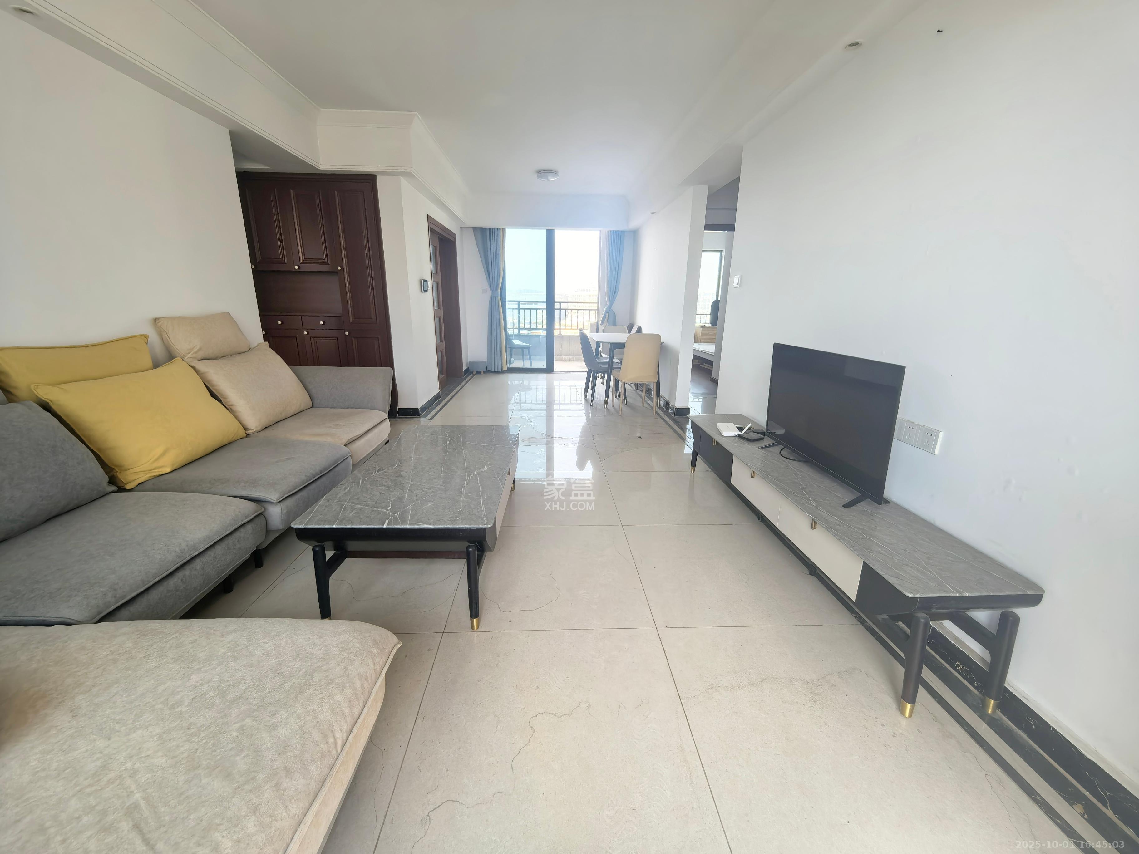 中海新城熙岸(中信新城五期) 3室2厅2卫 1900.0元/月 中海新城熙岸(中信新城五期) 3室2厅2卫 1900.0元/月室内图