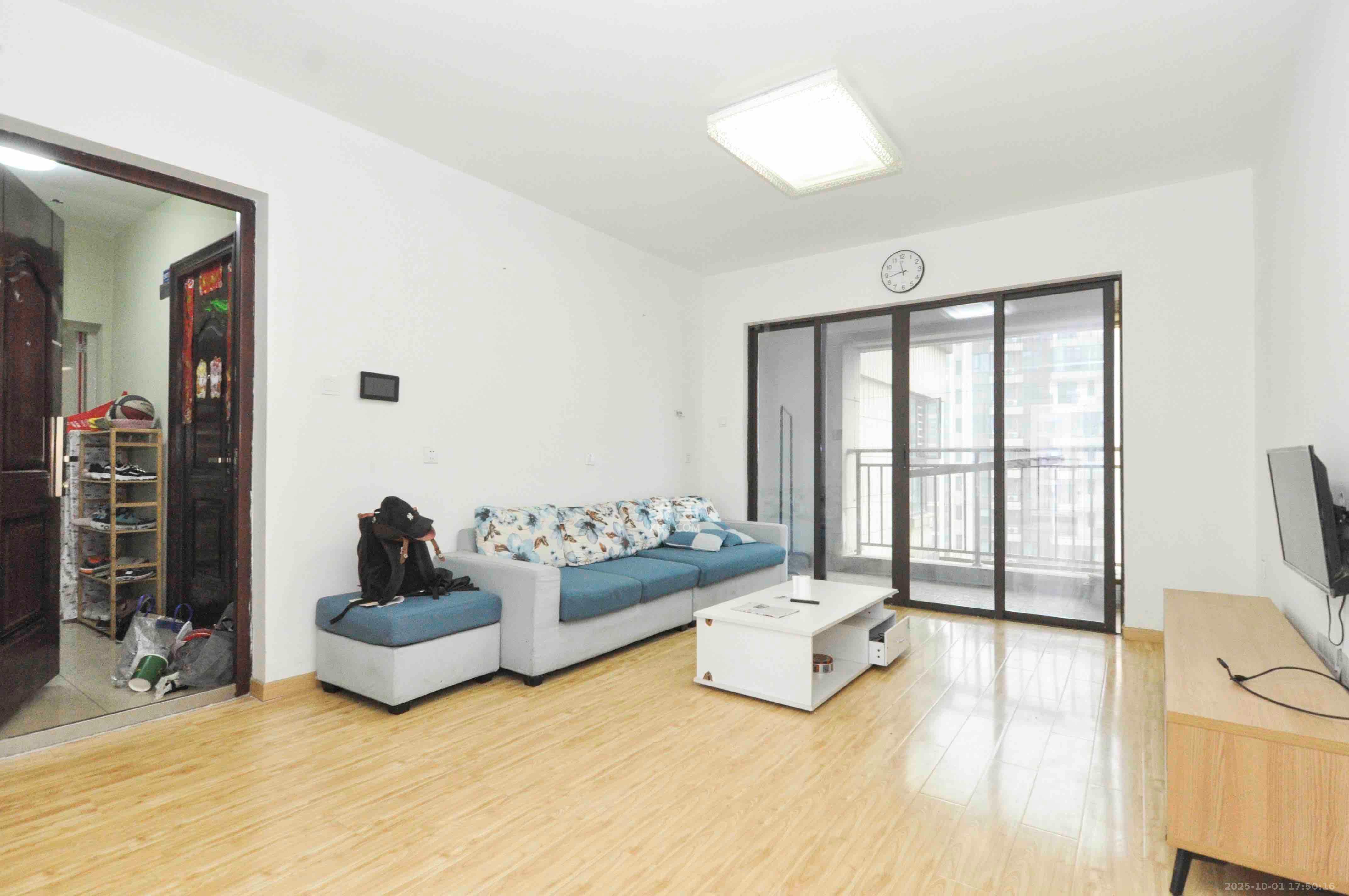 卓越浅水湾  1室1厅1卫    2600.0元/月 卓越浅水湾  1室1厅1卫    2600.0元/月室内图