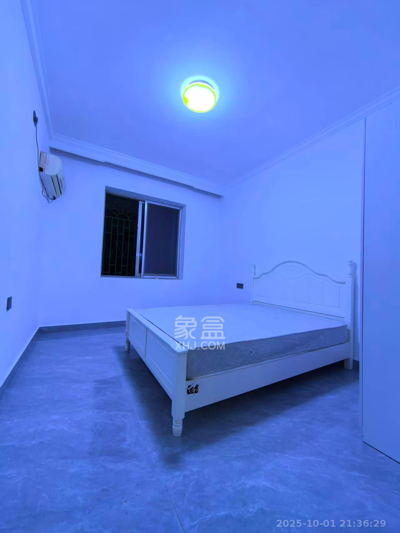 交通技校宿舍  3室1厅1卫    3200.0元/月室内图