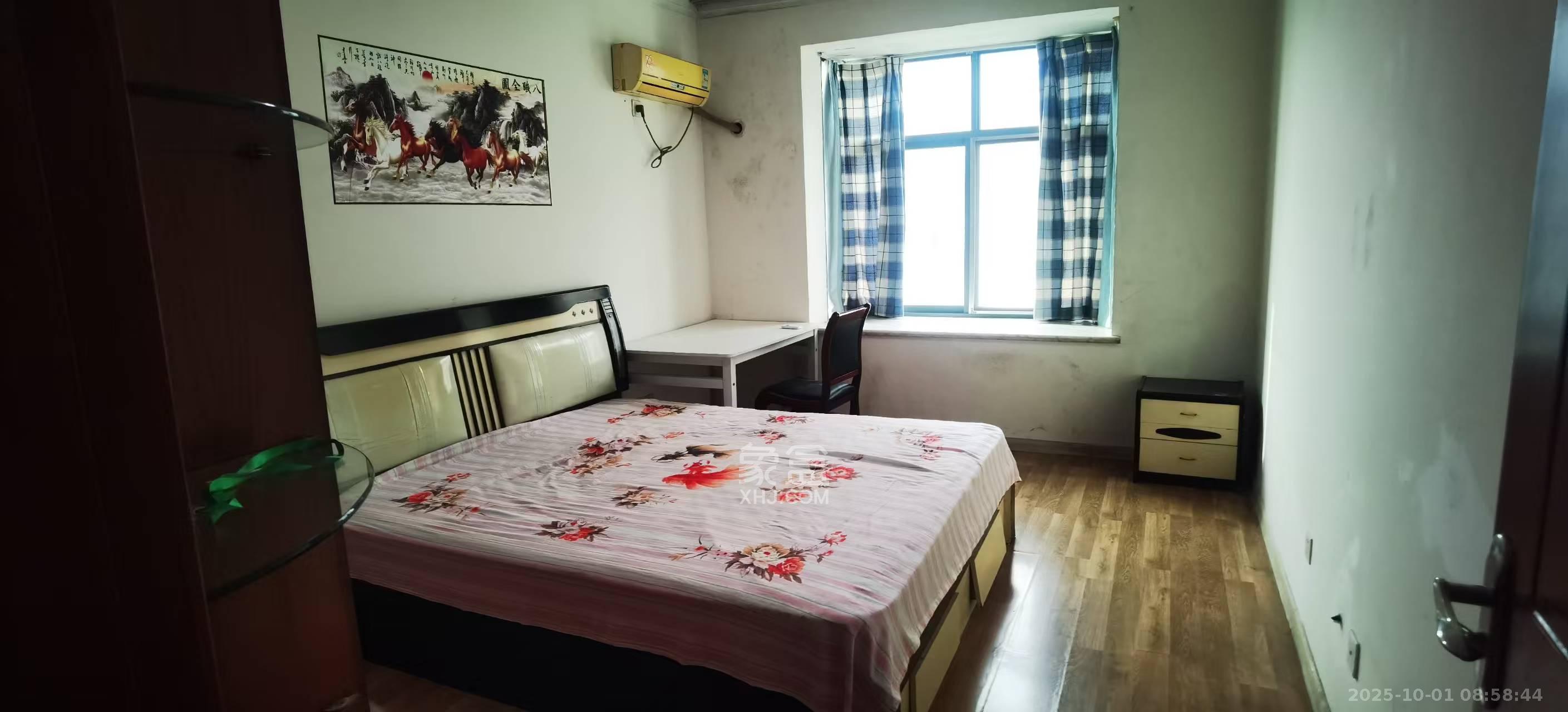 天峰名苑 3室2厅1卫 1800.0元/月 天峰名苑 3室2厅1卫 1800.0元/月室内图