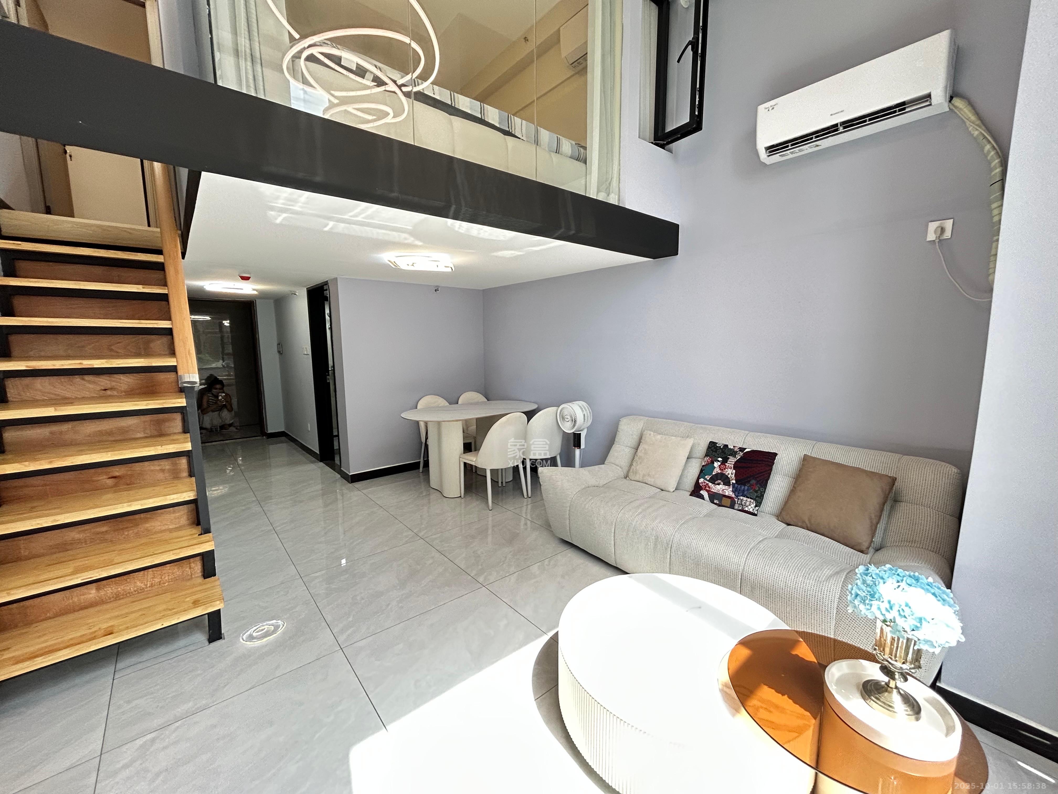 南益名士豪庭  2室1厅1卫    2200.0元/月室内图