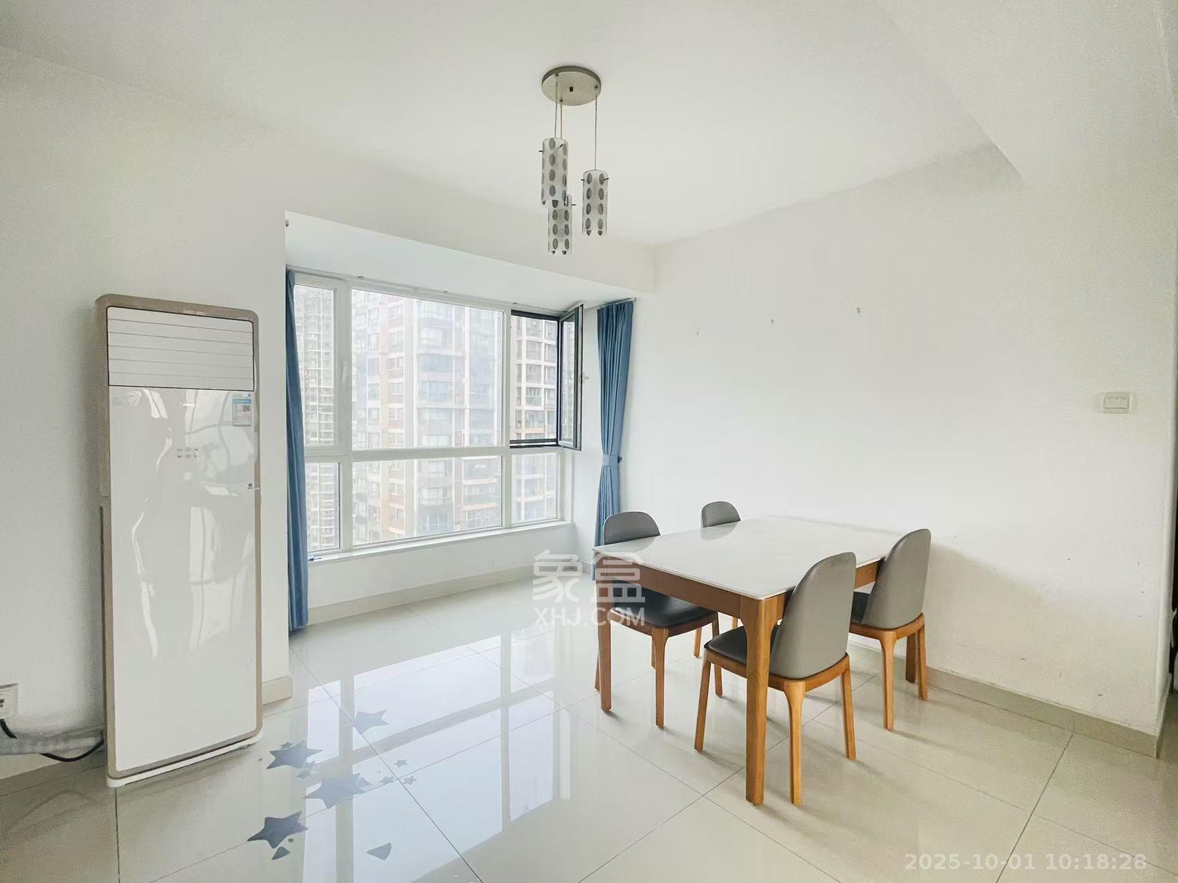 北辰三角洲E5区  3室2厅1卫    4000.0元/月室内图