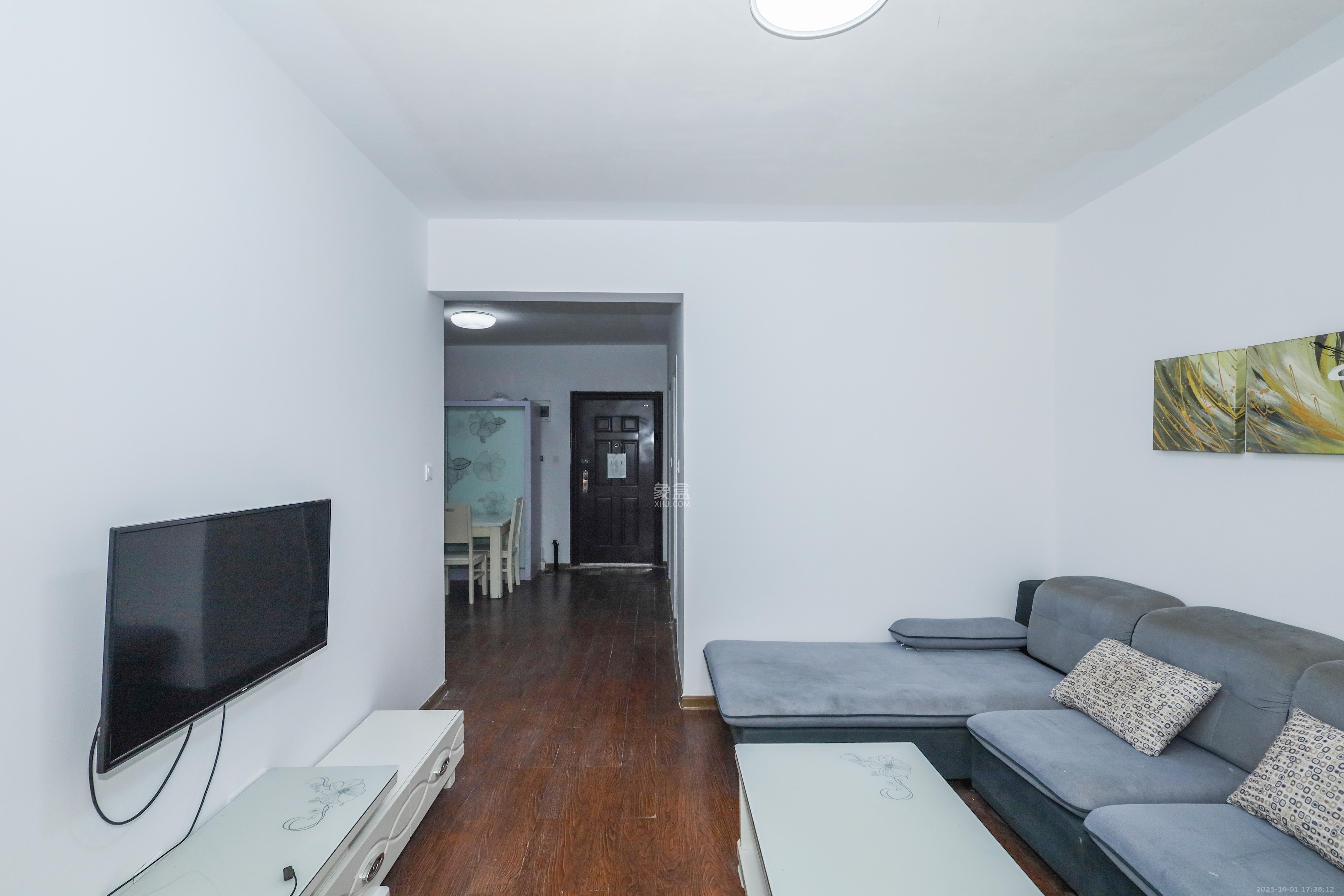 梅溪鑫苑名家  3室2厅1卫    2100.0元/月室内图