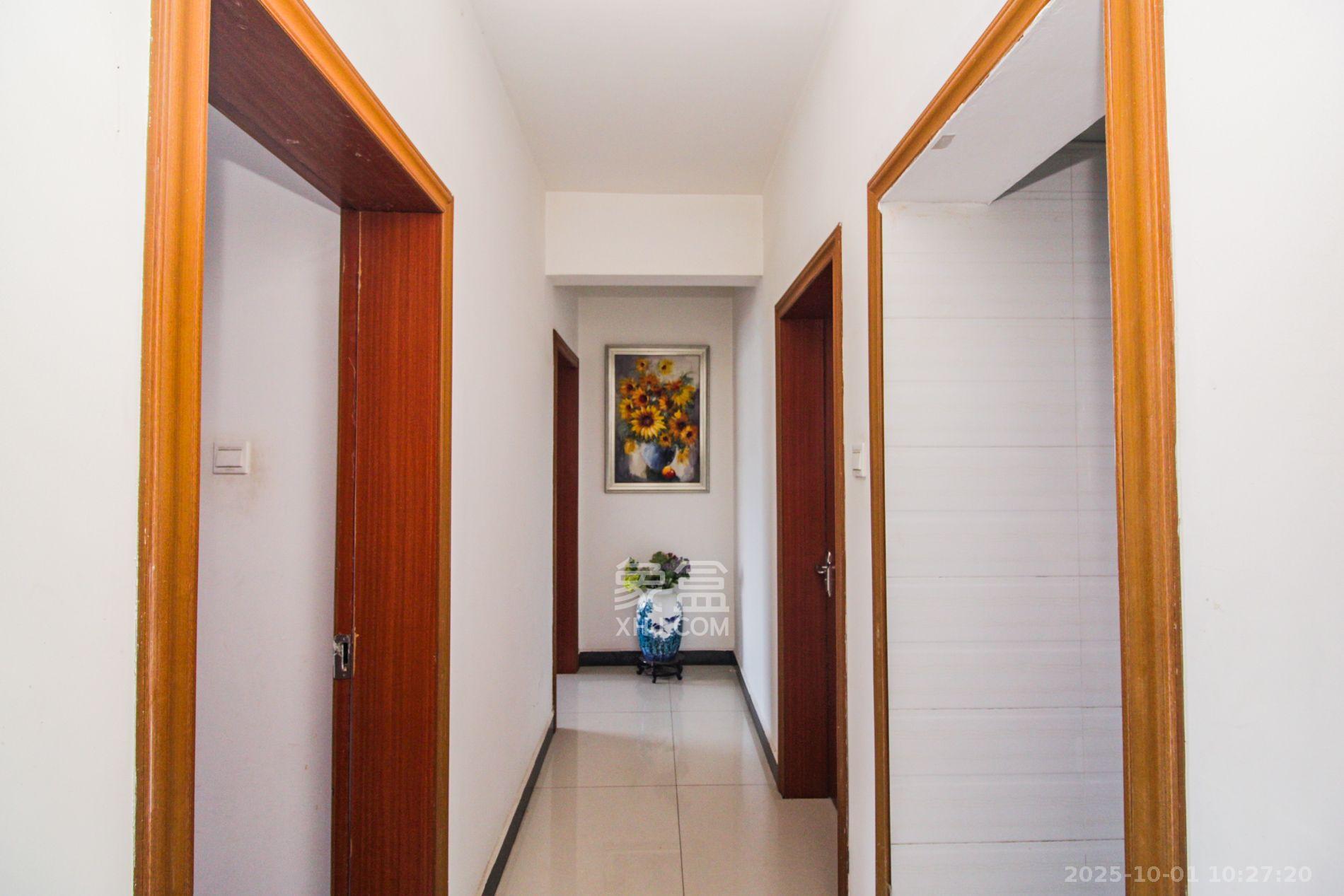 湘翰御舍  3室2厅1卫    2500.0元/月室内图