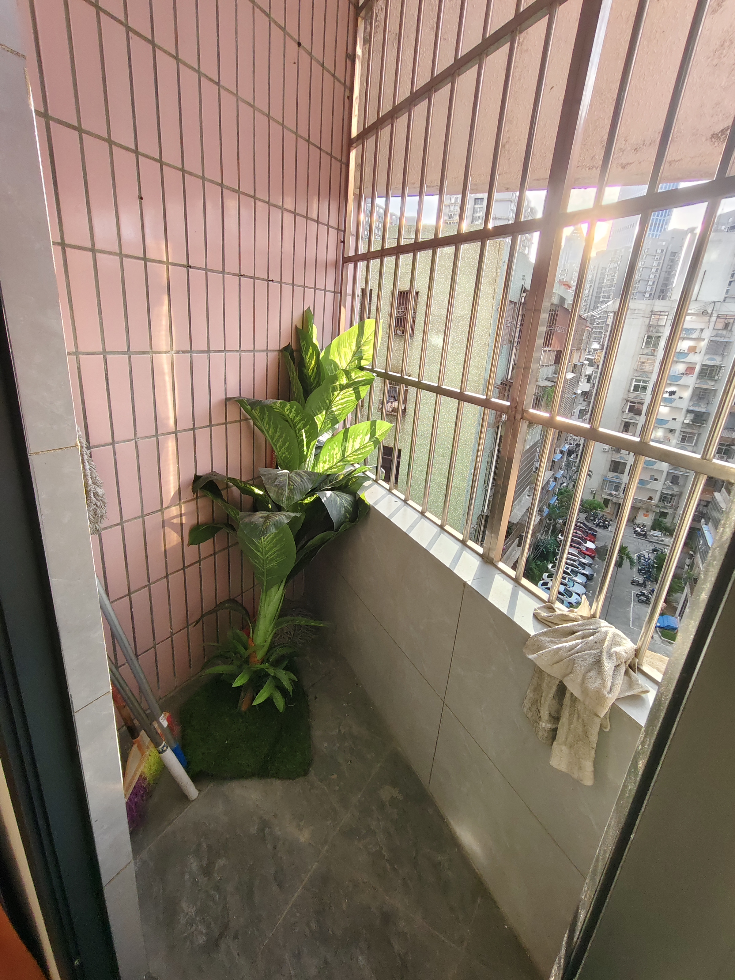 德派斯大厦  3室1厅1卫   3000.00元/月室内图