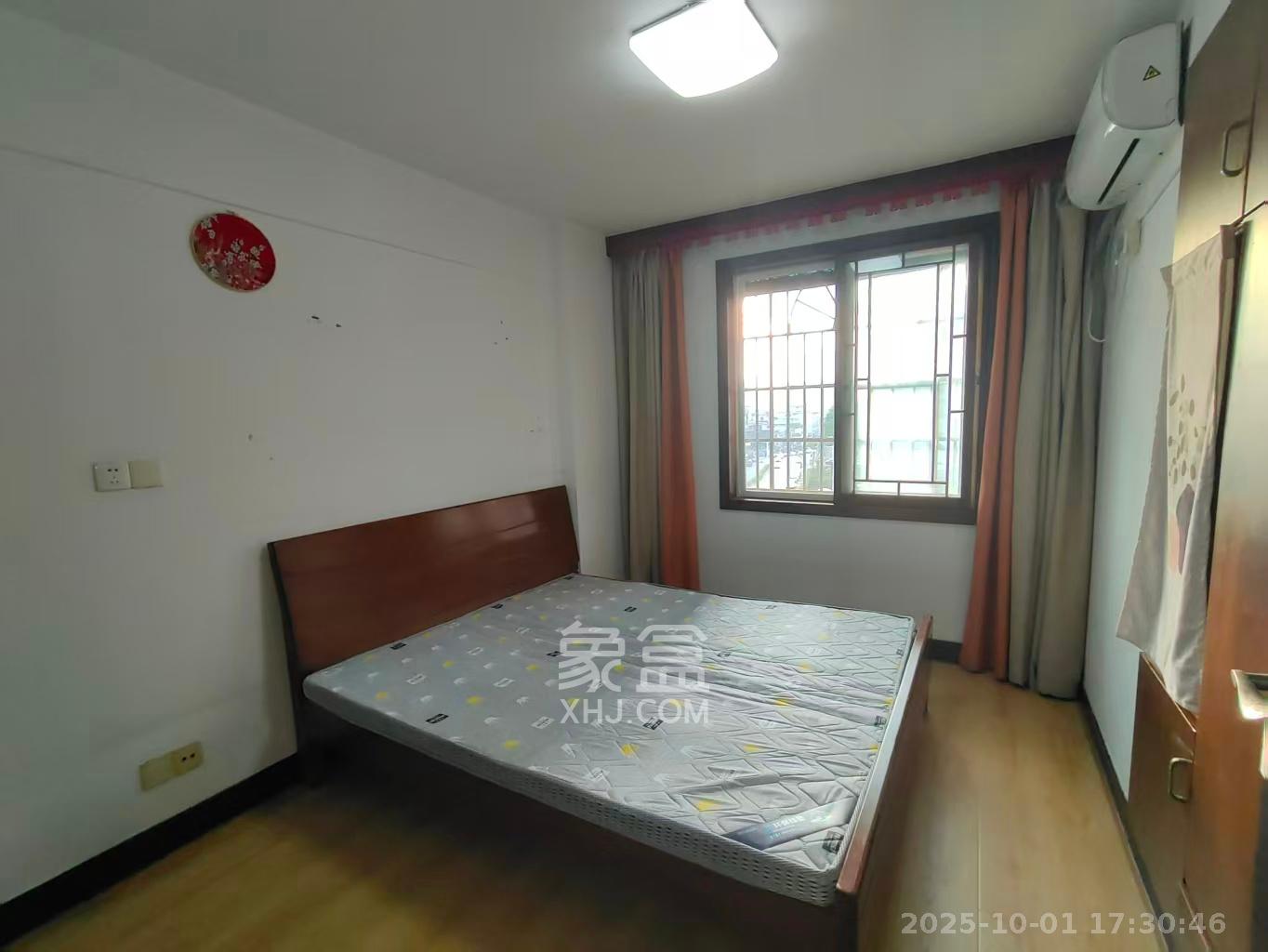 望心阁  3室2厅1卫   2200.00元/月室内图