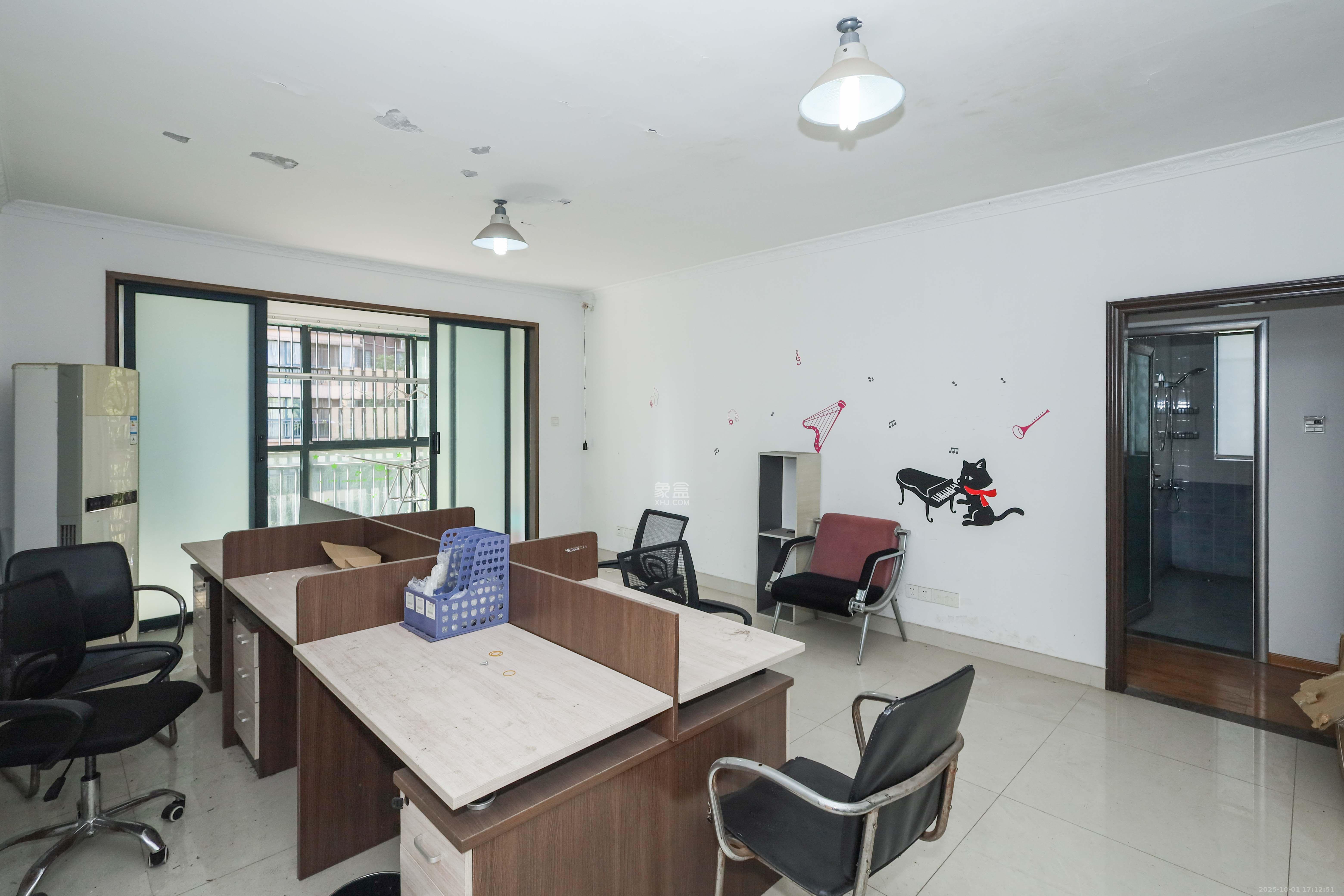 麓谷公馆(涉外国际公馆) 3室2厅2卫 3000.0元/月 麓谷公馆(涉外国际公馆) 3室2厅2卫 3000.0元/月室内图