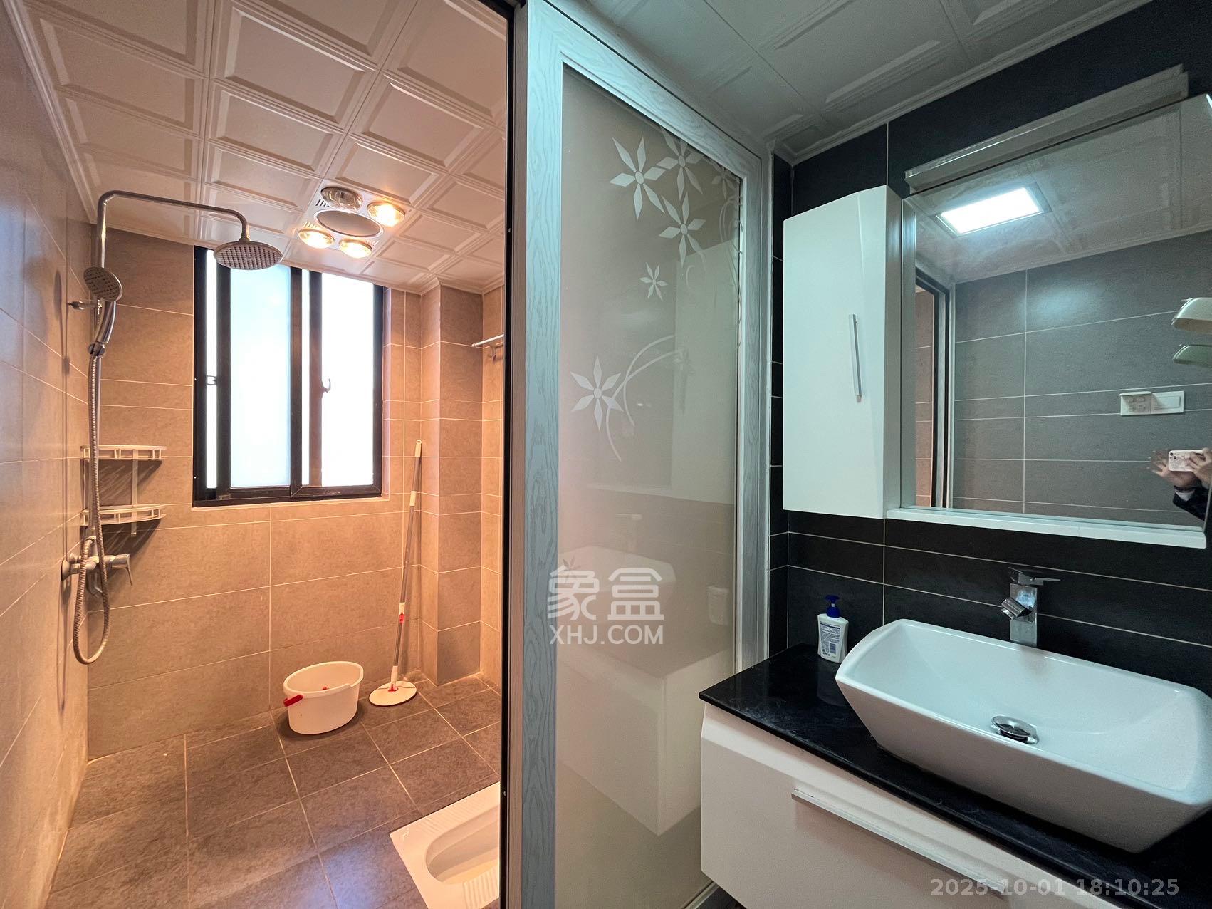 阿普阿布 1室2厅1卫 2800.0元/月 阿普阿布 1室2厅1卫 2800.0元/月室内图