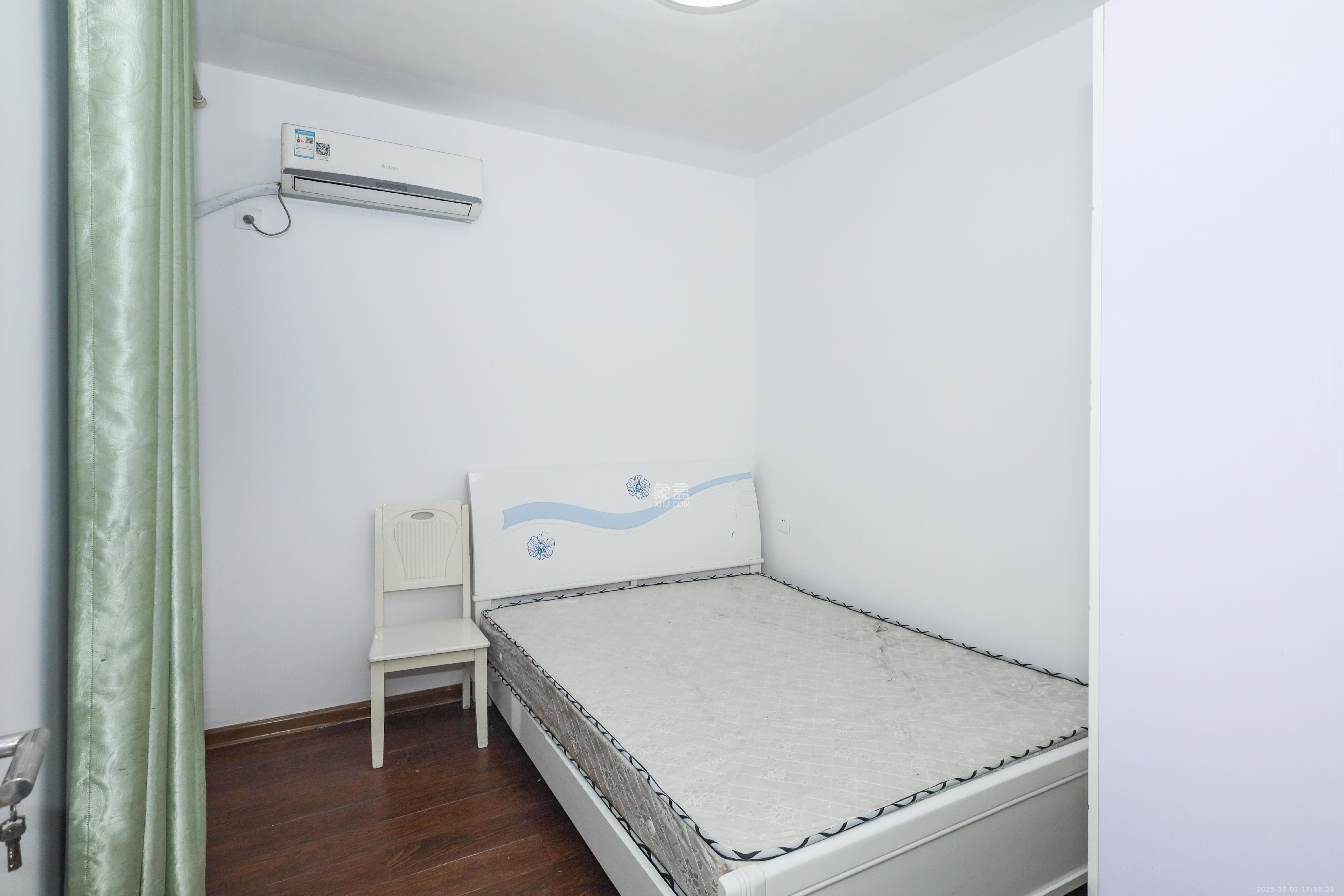 梅溪鑫苑名家 3室2厅1卫 2100.0元/月 梅溪鑫苑名家 3室2厅1卫 2100.0元/月室内图