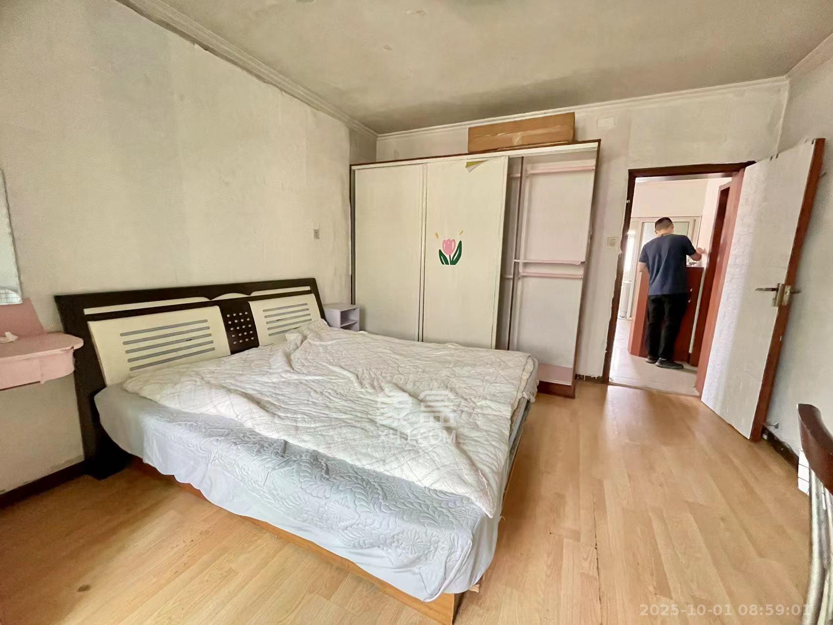 德政园 2室2厅1卫 1400.0元/月 德政园 2室2厅1卫 1400.0元/月室内图