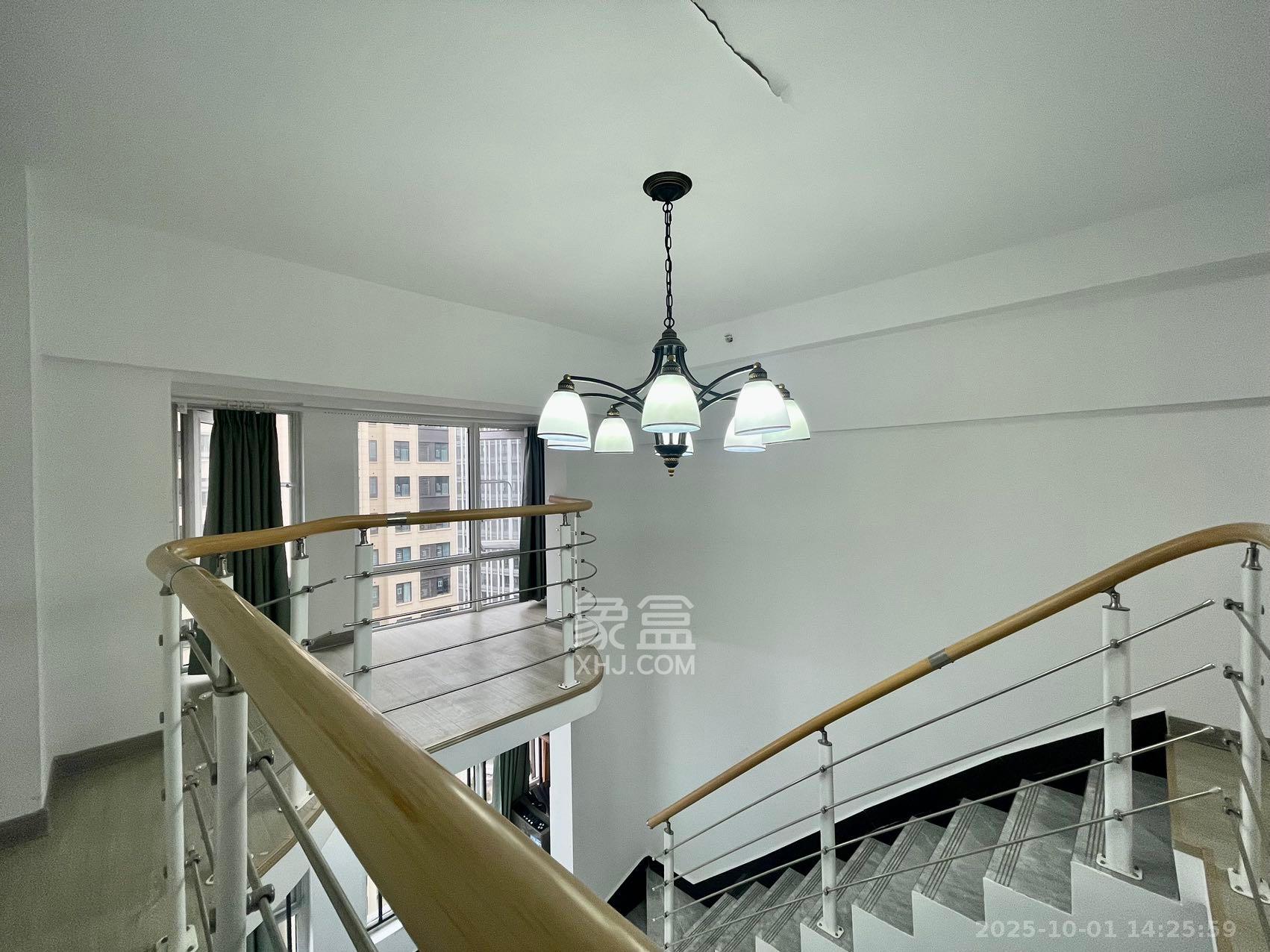 金地铂悦 1室0厅0卫 1200.0元/月 金地铂悦 1室0厅0卫 1200.0元/月室内图