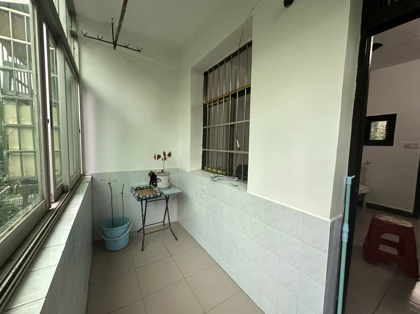 梓园社区(麻纺厂宿舍) 2室1厅1卫 450.0元/月 梓园社区(麻纺厂宿舍) 2室1厅1卫 450.0元/月室内图