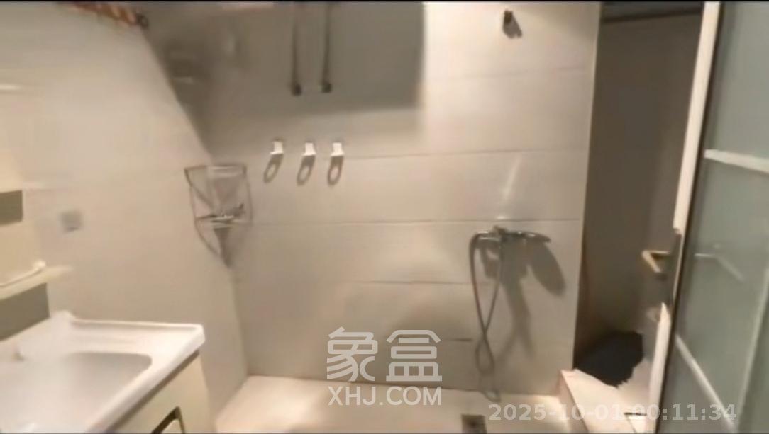 德庆水韵山城  1室1厅1卫   1400.00元/月室内图