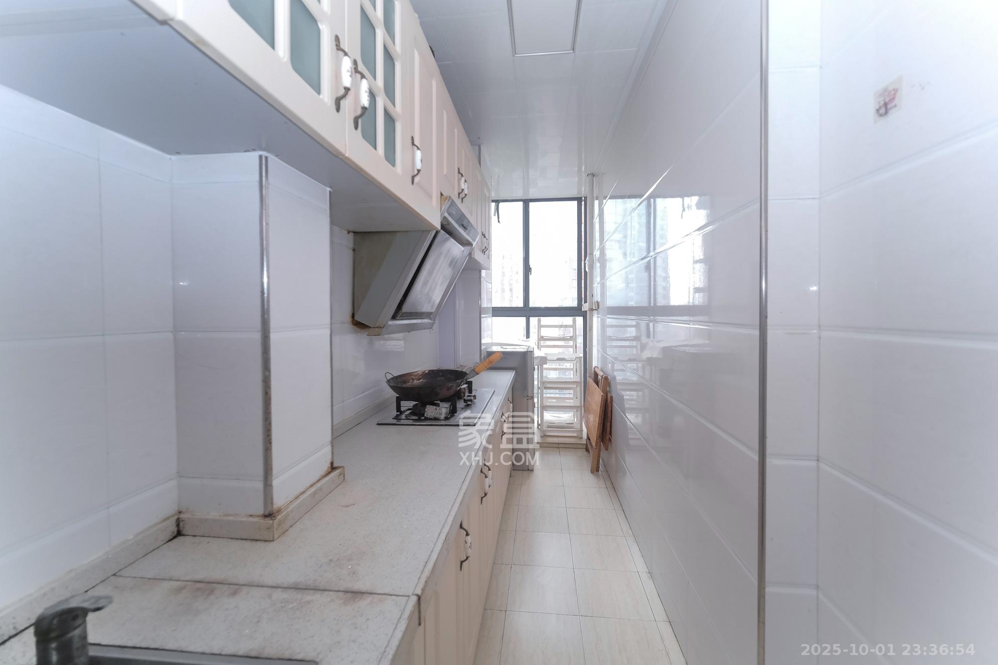 盛地尊域 1室1厅1卫 29.8万 盛地尊域 1室1厅1卫 29.8万厨房