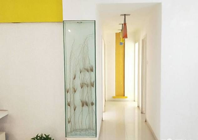 都市春天  3室2厅2卫    2300.0元/月户型图