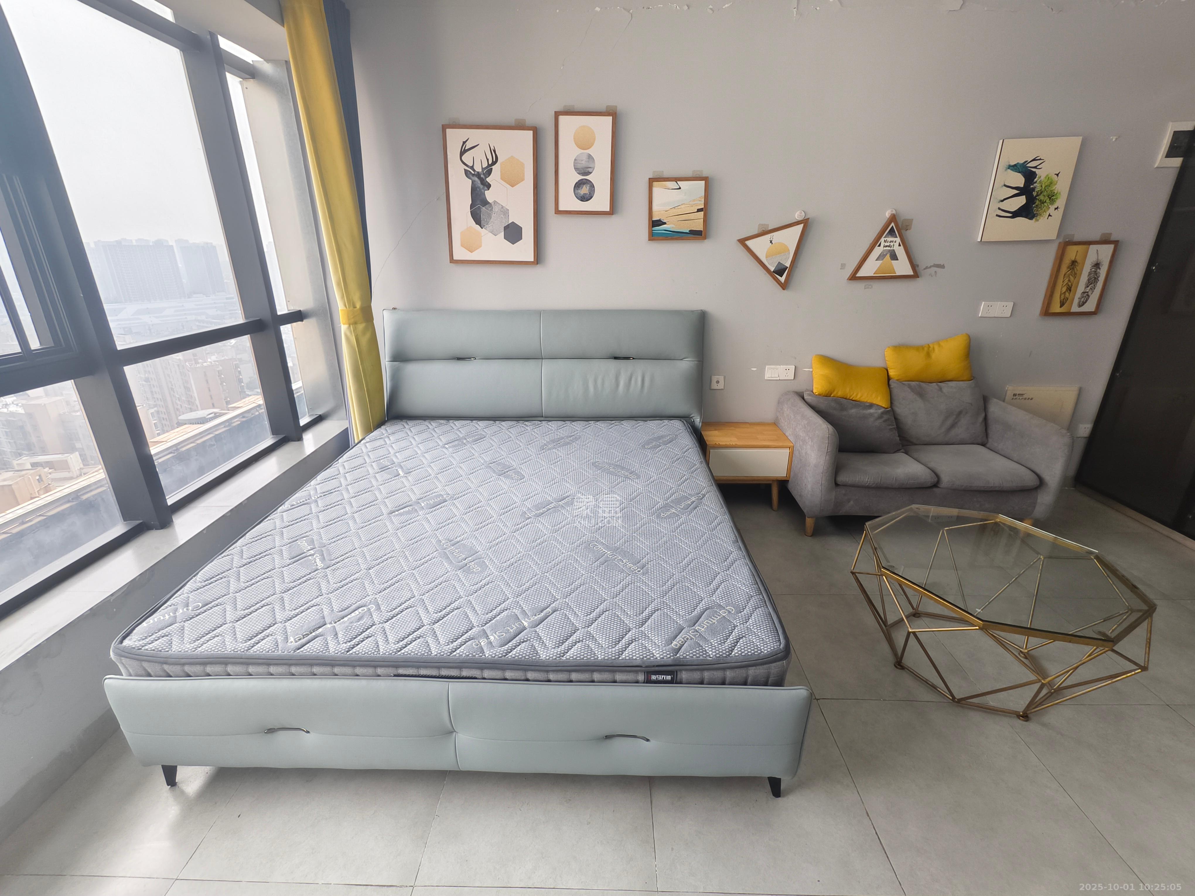 新世界广场 1室1厅1卫 1500.0元/月 新世界广场 1室1厅1卫 1500.0元/月室内图