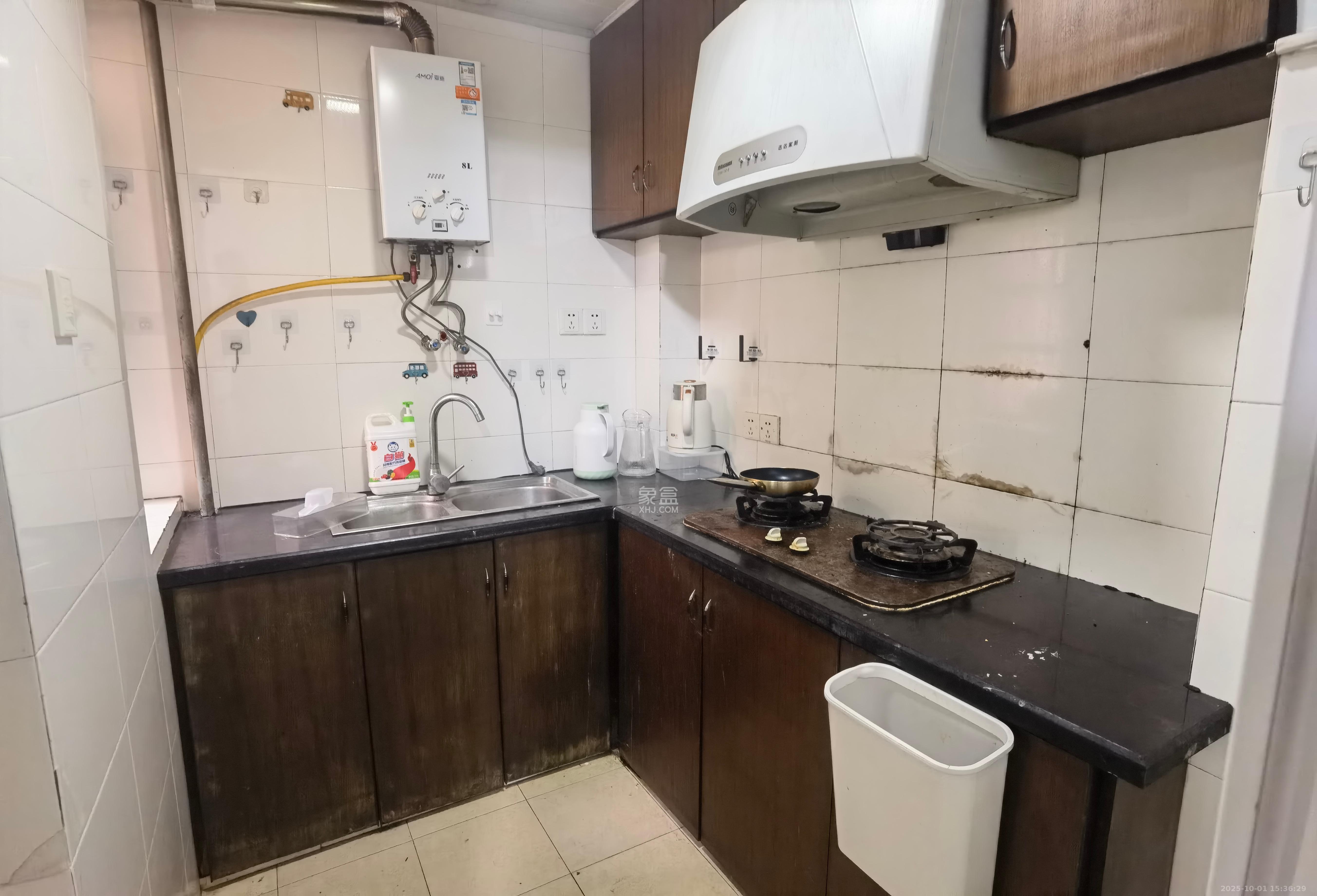 枫林美景 2室1厅1卫 1800.0元/月 枫林美景 2室1厅1卫 1800.0元/月室内图