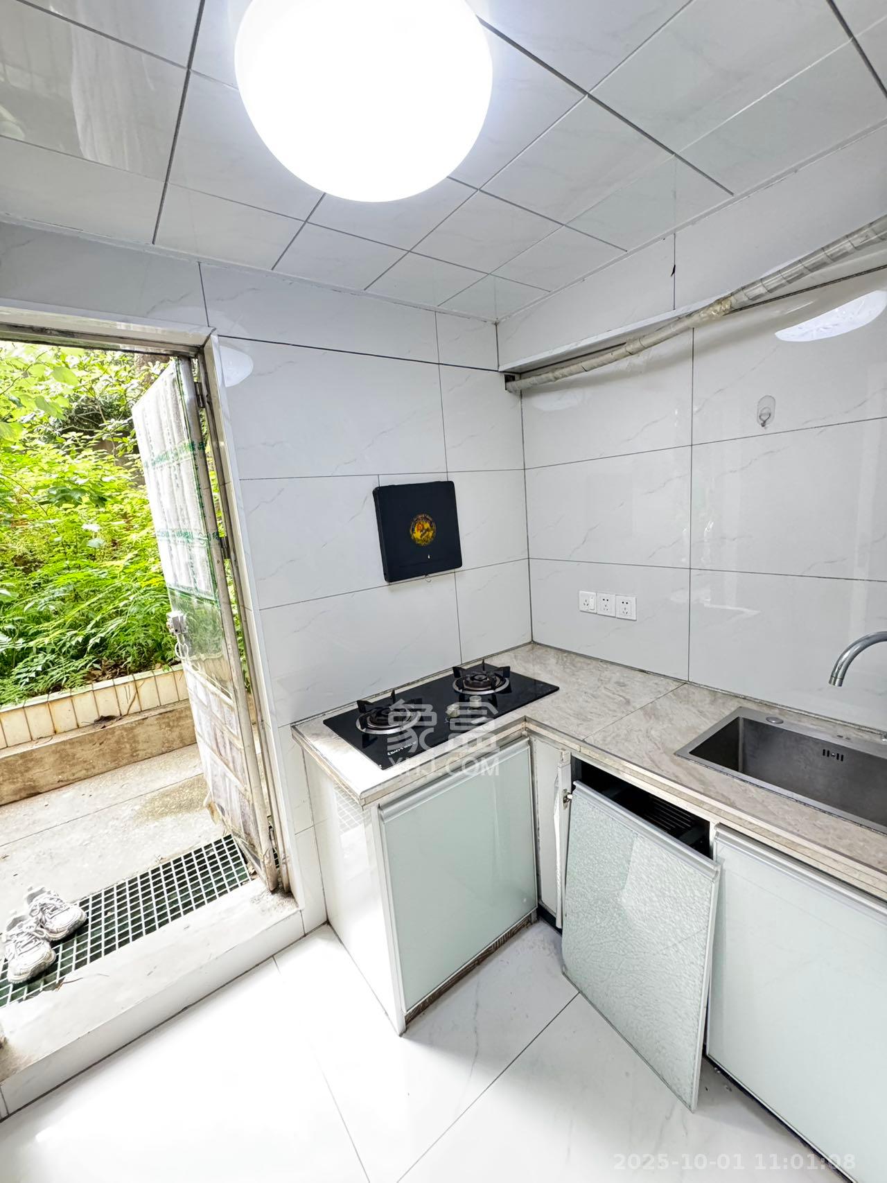 湖南中医学院梨子山宿舍/湖南省中医附一医院  2室0厅1卫    1200.0元/月室内图