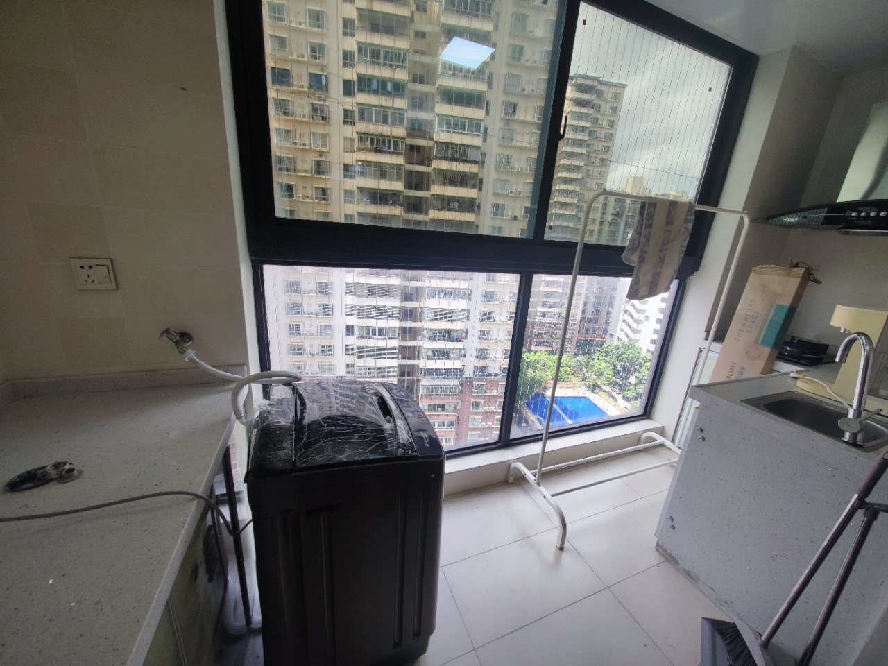 宇建国贸城 1室1厅1卫 2100.0元/月 宇建国贸城 1室1厅1卫 2100.0元/月室内图