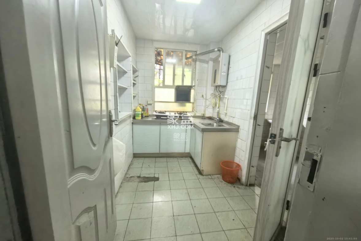 长坡社区  3室2厅1卫    2100.0元/月 长坡社区  3室2厅1卫    2100.0元/月室内图