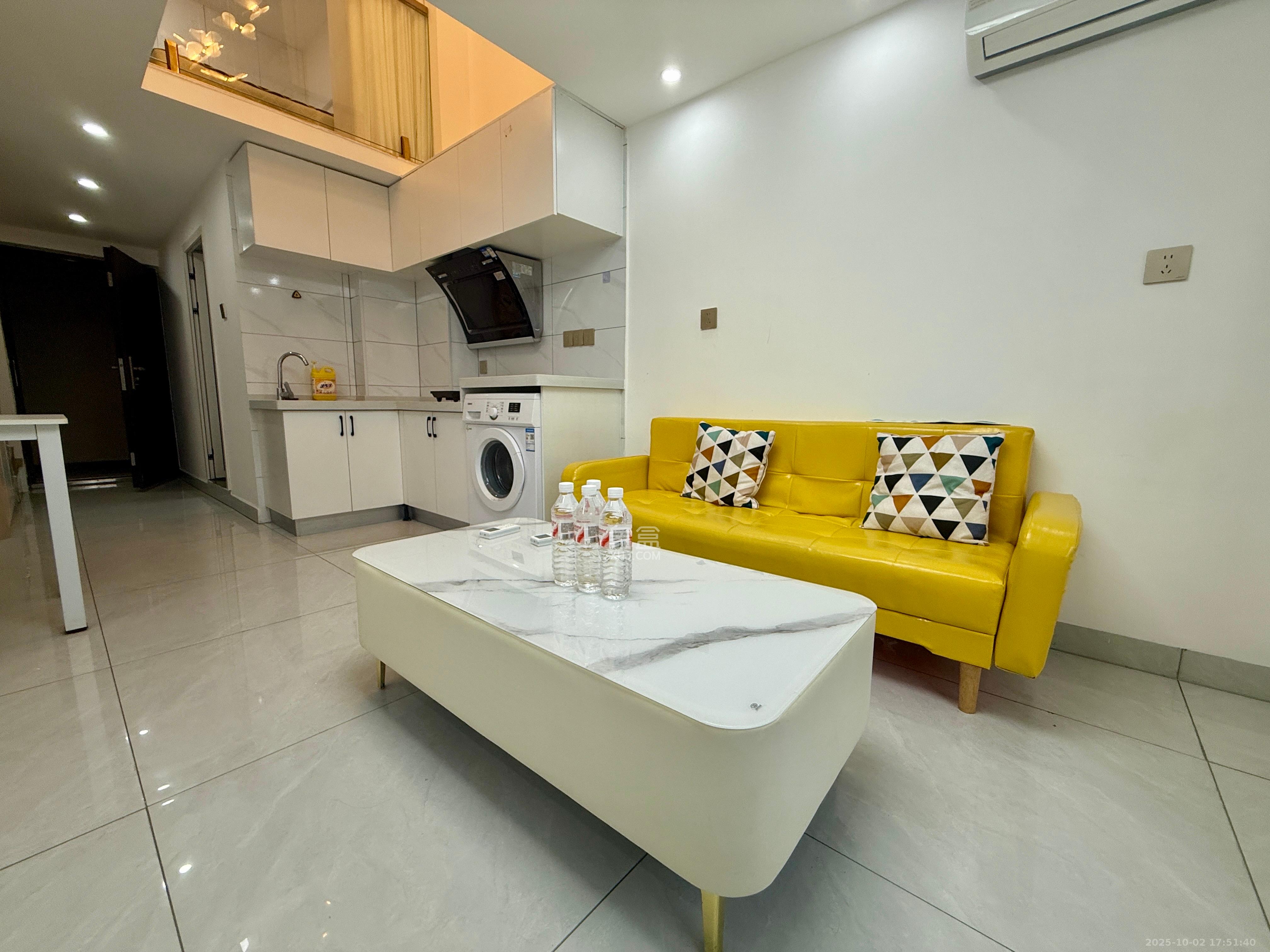 佳兆业云顶都汇 2室1厅1卫 1600.0元/月 佳兆业云顶都汇 2室1厅1卫 1600.0元/月室内图