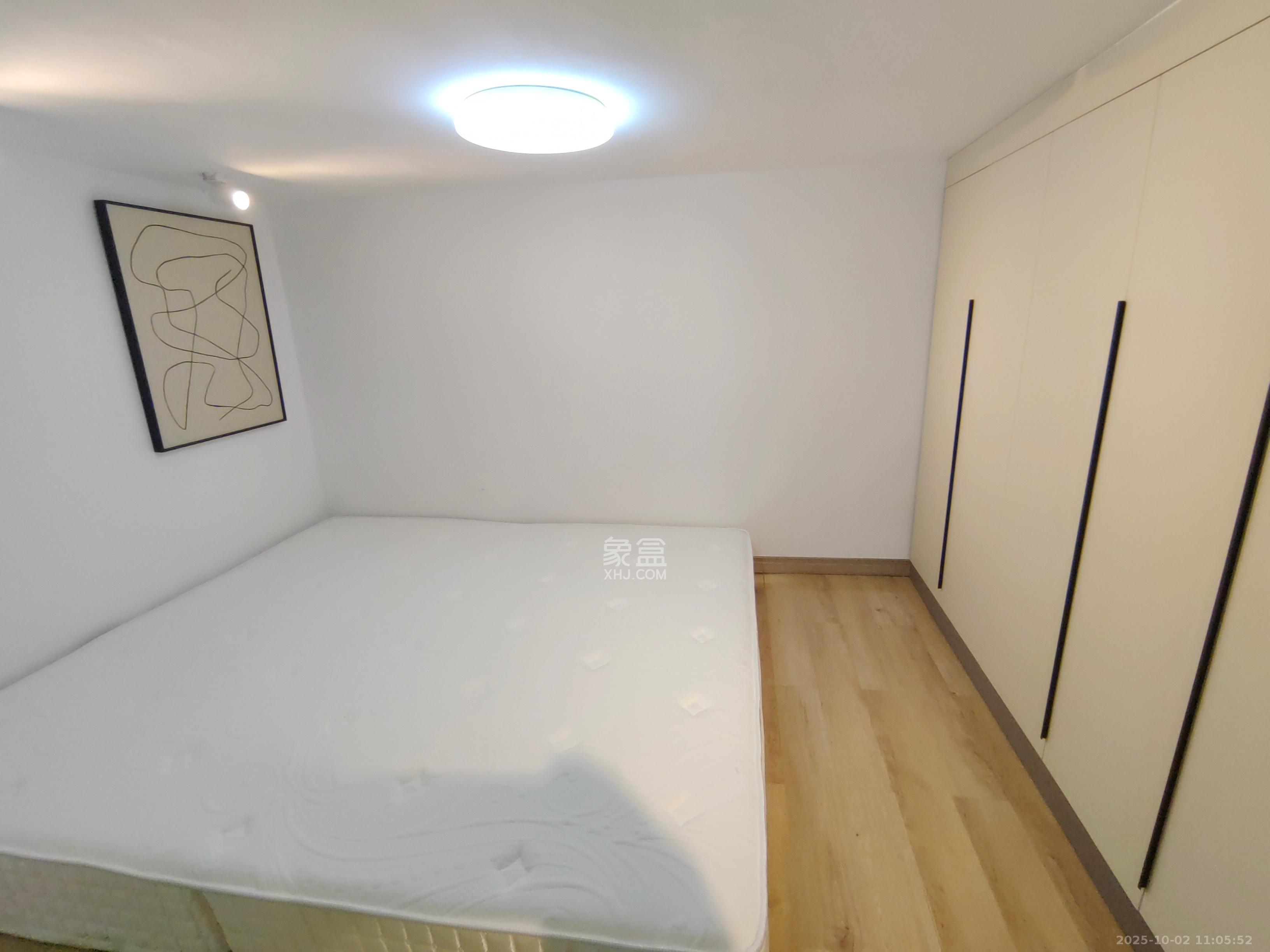 万润时光里 2室1厅1卫 2300.0元/月 万润时光里 2室1厅1卫 2300.0元/月室内图