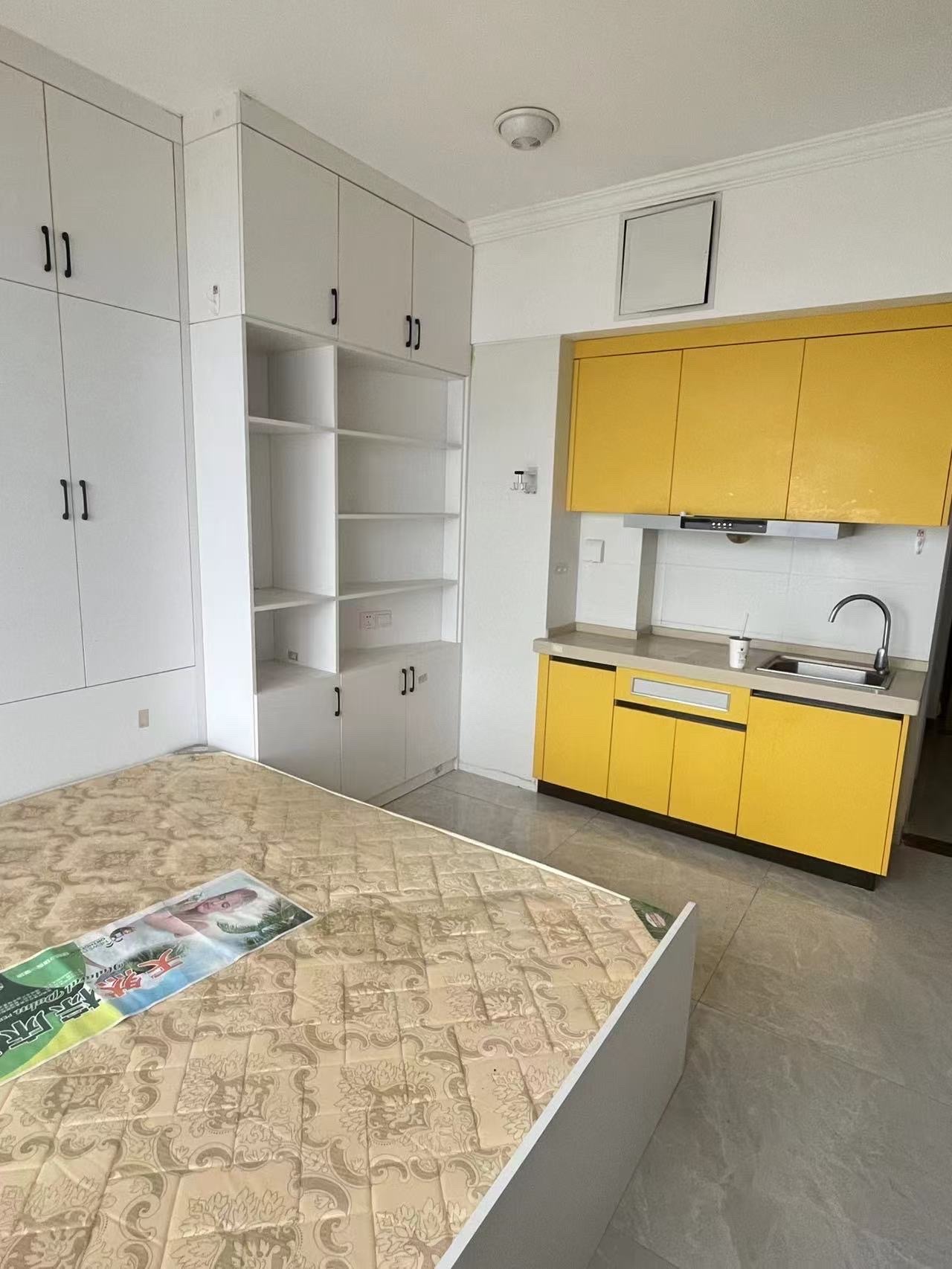 五江碧桂园城市广场 1室1厅1卫 800.0元/月 五江碧桂园城市广场 1室1厅1卫 800.0元/月室内图