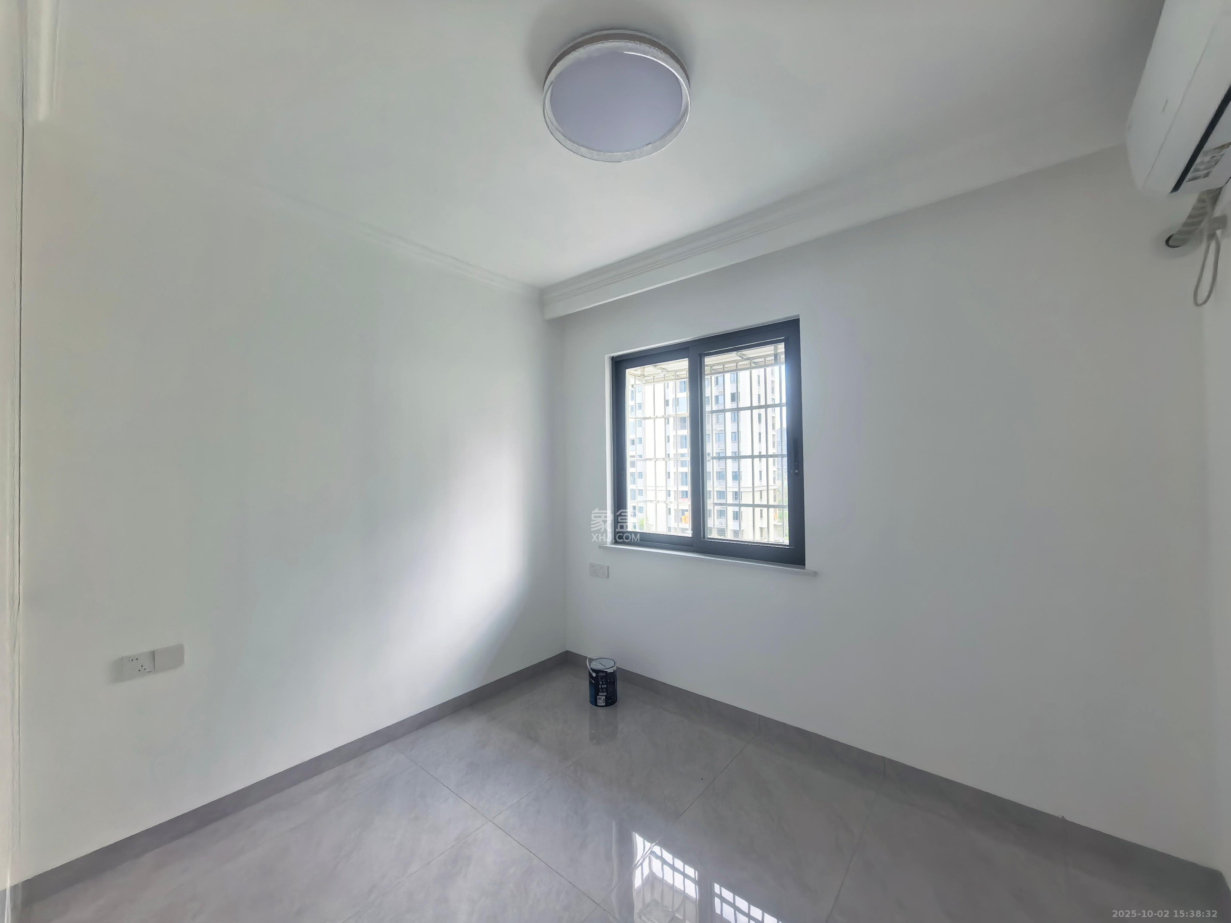 和景家园二期  2室2厅1卫    2100.0元/月室内图