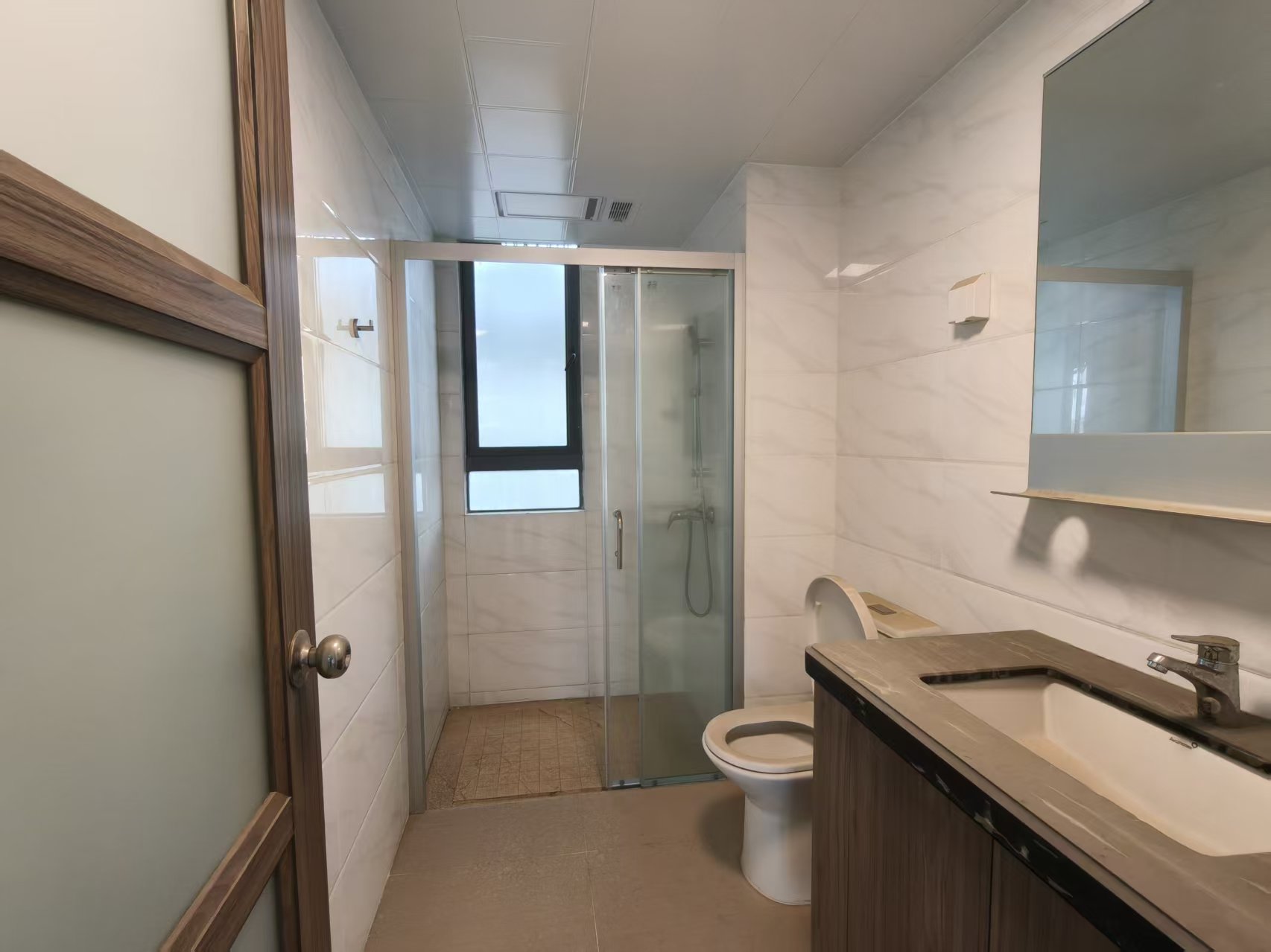 碧桂园梓山府 3室2厅2卫 1600.0元/月 碧桂园梓山府 3室2厅2卫 1600.0元/月室内图