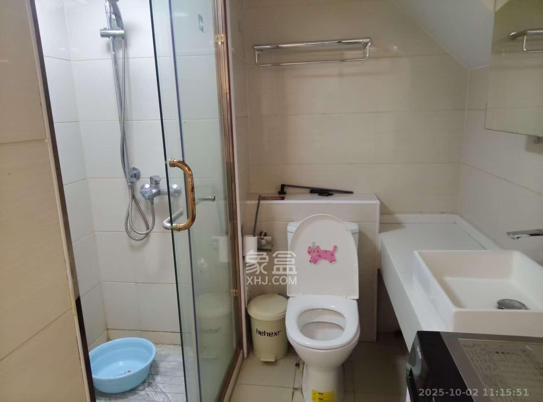 富兴时代御城  2室1厅1卫    3000.0元/月室内图