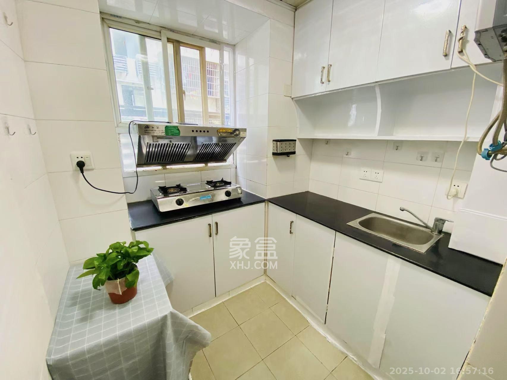 楚湘街一条巷散盘 2室1厅1卫 2000.0元/月 楚湘街一条巷散盘 2室1厅1卫 2000.0元/月室内图