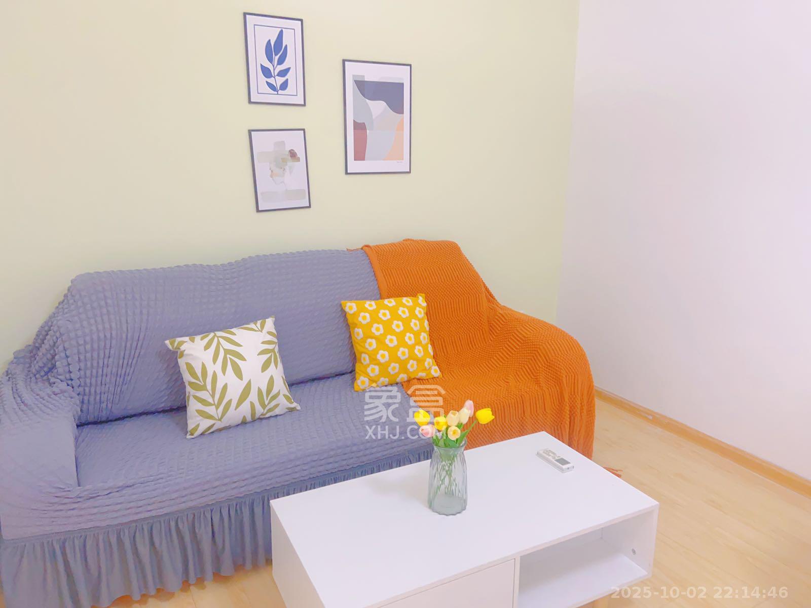 摩天一号 1室1厅1卫 2300.0元/月 摩天一号 1室1厅1卫 2300.0元/月室内图