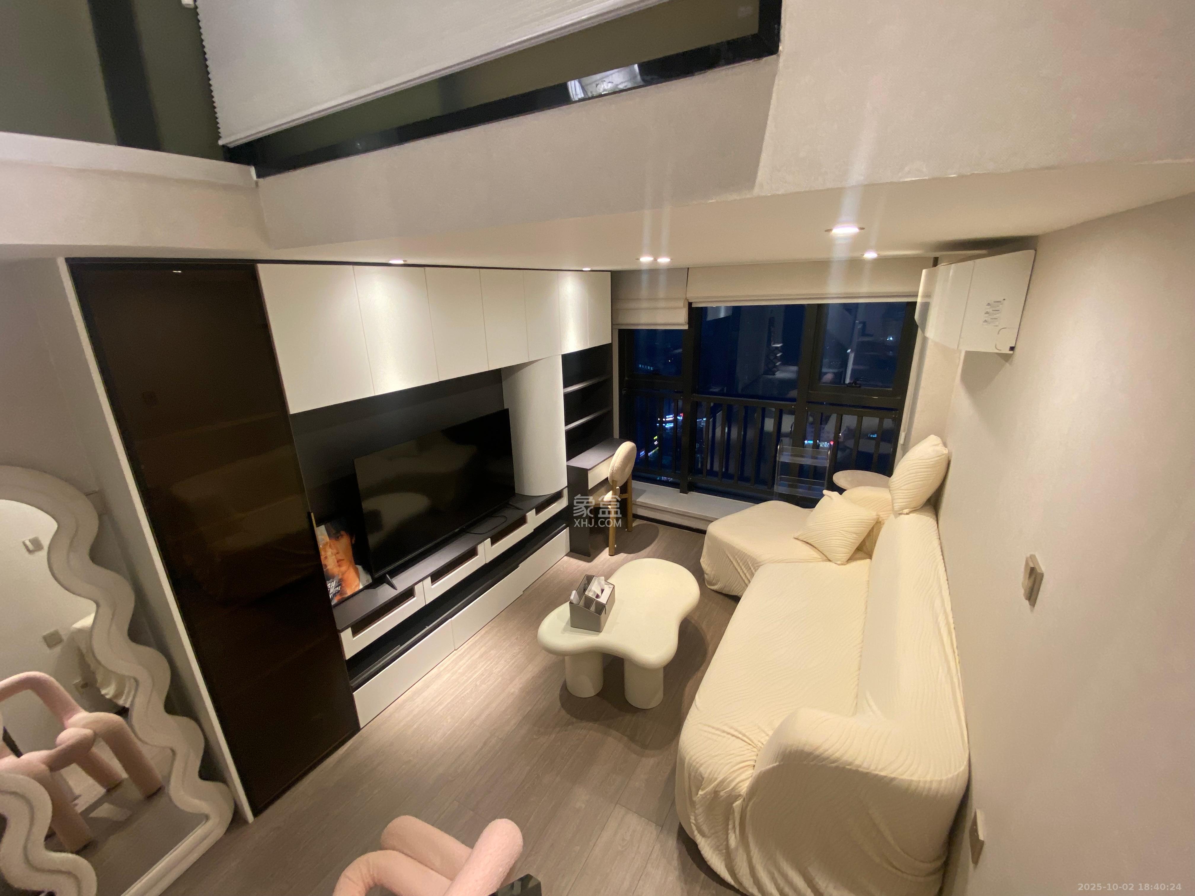 中一鲲出(鲲鹏府)  2室2厅1卫    2800.0元/月 中一鲲出(鲲鹏府)  2室2厅1卫    2800.0元/月