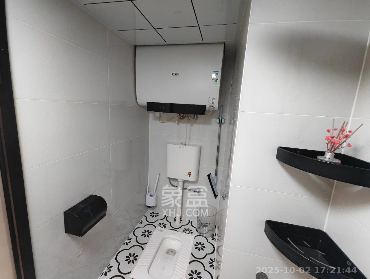 卓越江岸  1室0厅0卫   2600.00元/月室内图