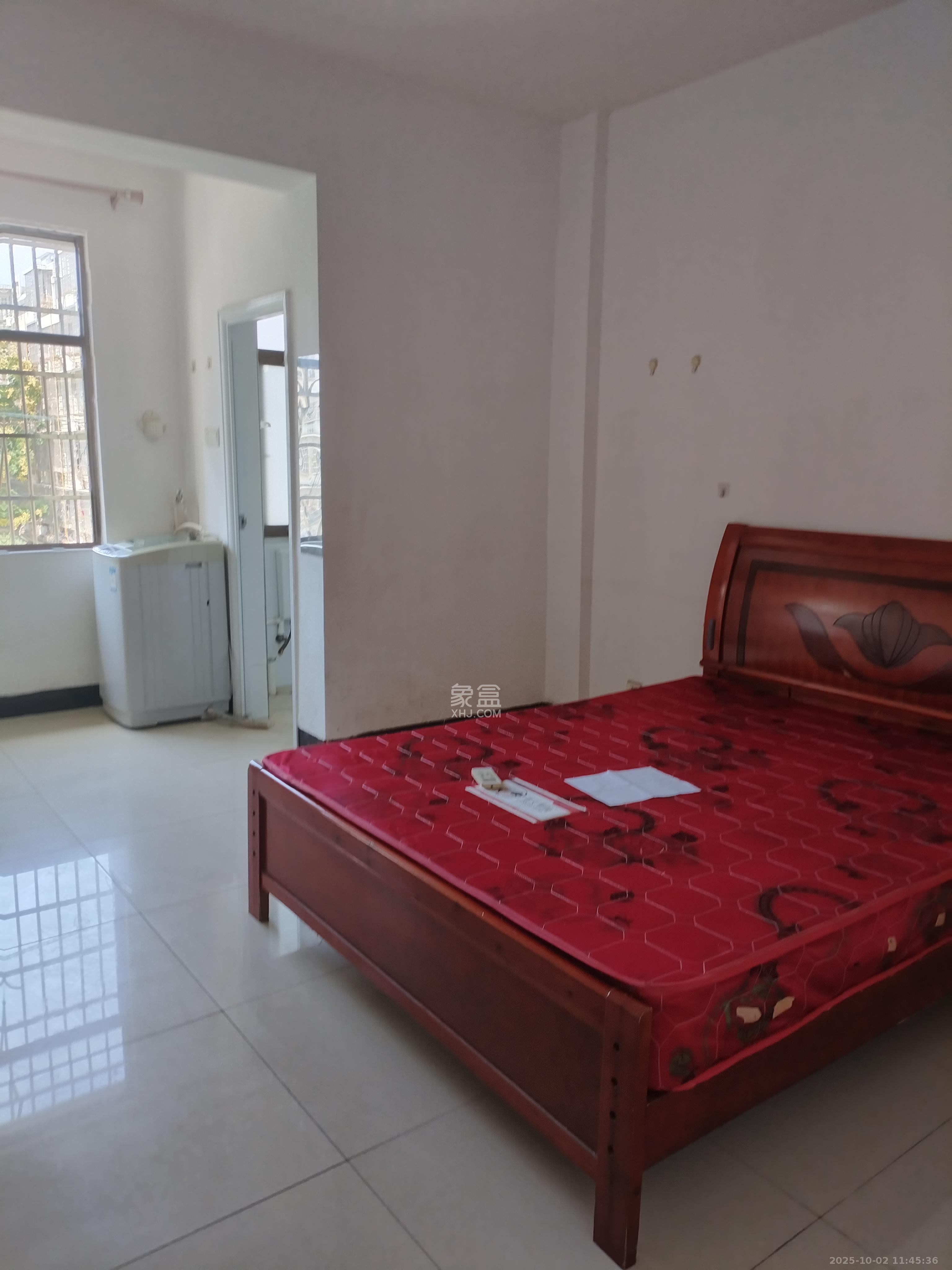 泉塘小区 1室0厅0卫 580.0元/月 泉塘小区 1室0厅0卫 580.0元/月室内图