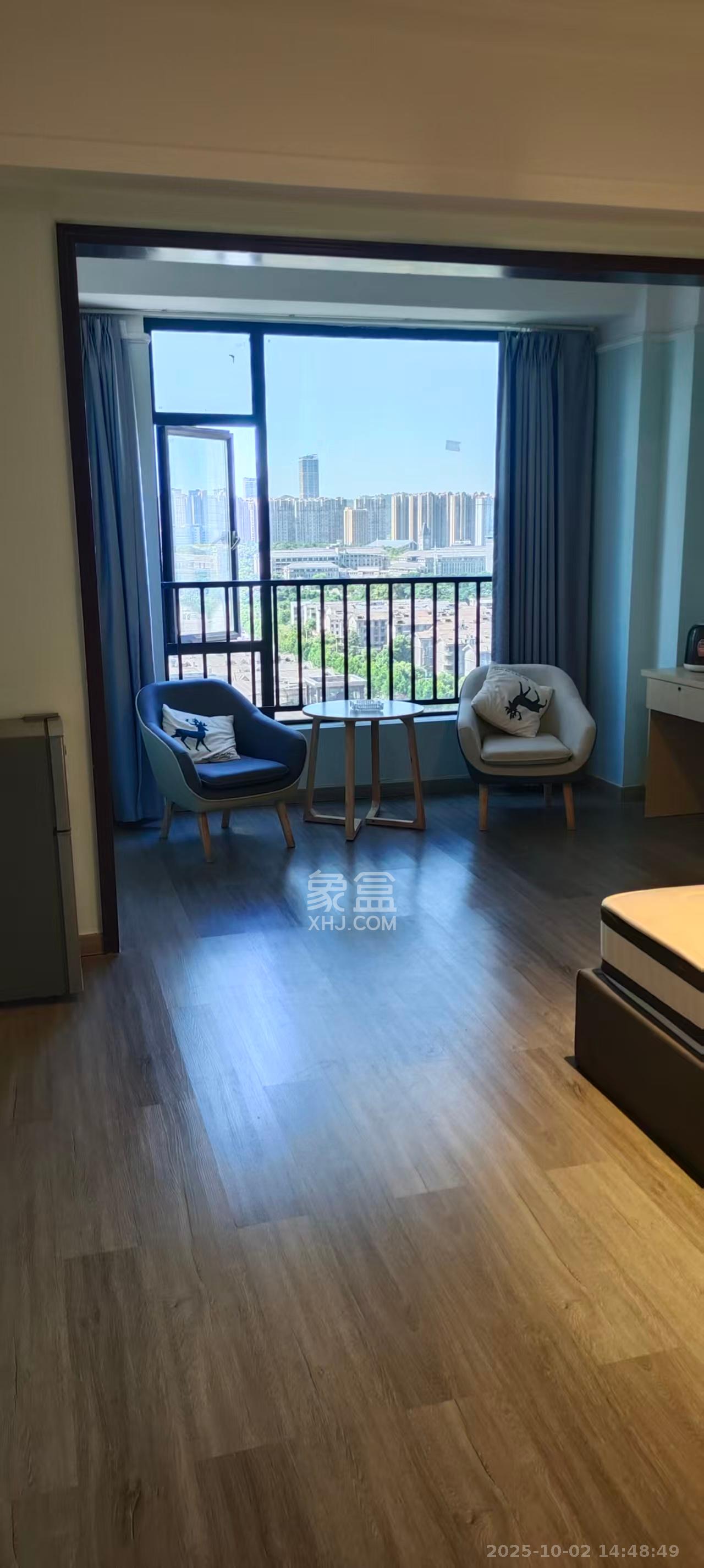 天元涉外景园B区 1室1厅1卫 1300.0元/月 天元涉外景园B区 1室1厅1卫 1300.0元/月室内图