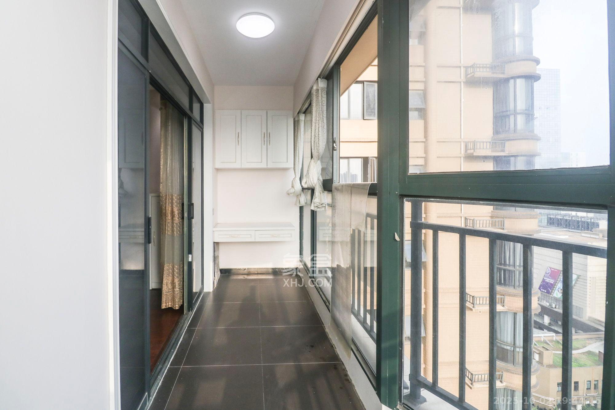 永祺西京 4室2厅1卫 3800.0元/月 永祺西京 4室2厅1卫 3800.0元/月室内图