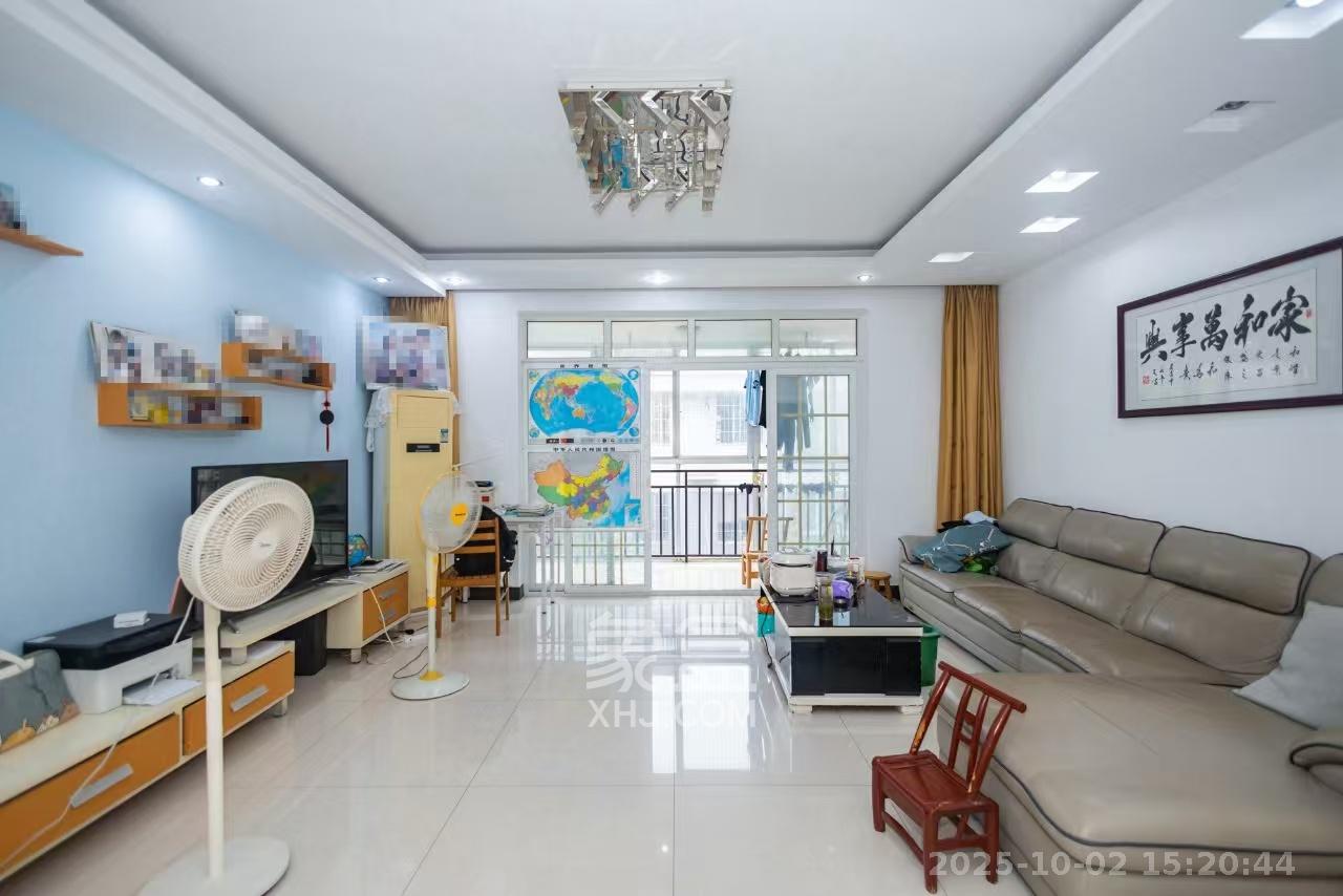 湘绣城 3室2厅2卫 1500.0元/月 湘绣城 3室2厅2卫 1500.0元/月室内图