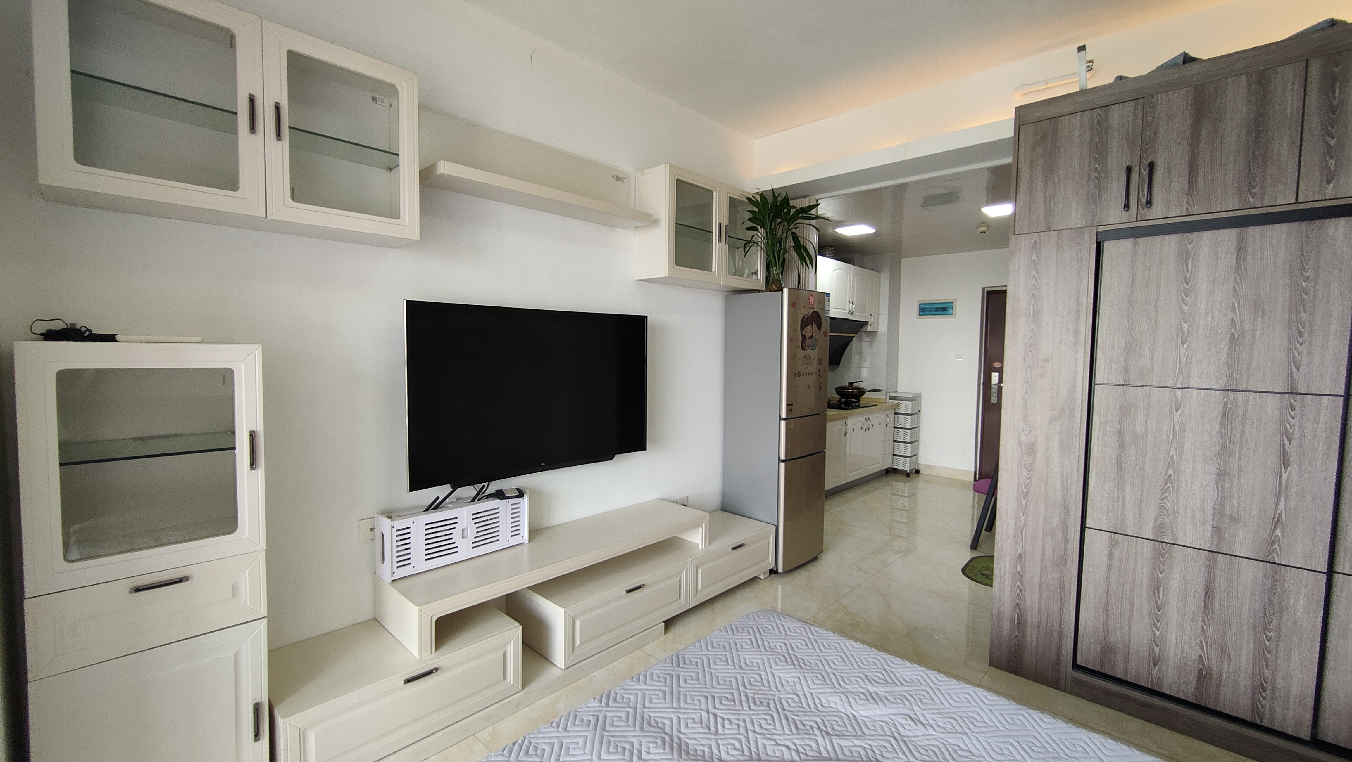 新城吾悦广场 1室0厅1卫 1600.0元/月 新城吾悦广场 1室0厅1卫 1600.0元/月室内图