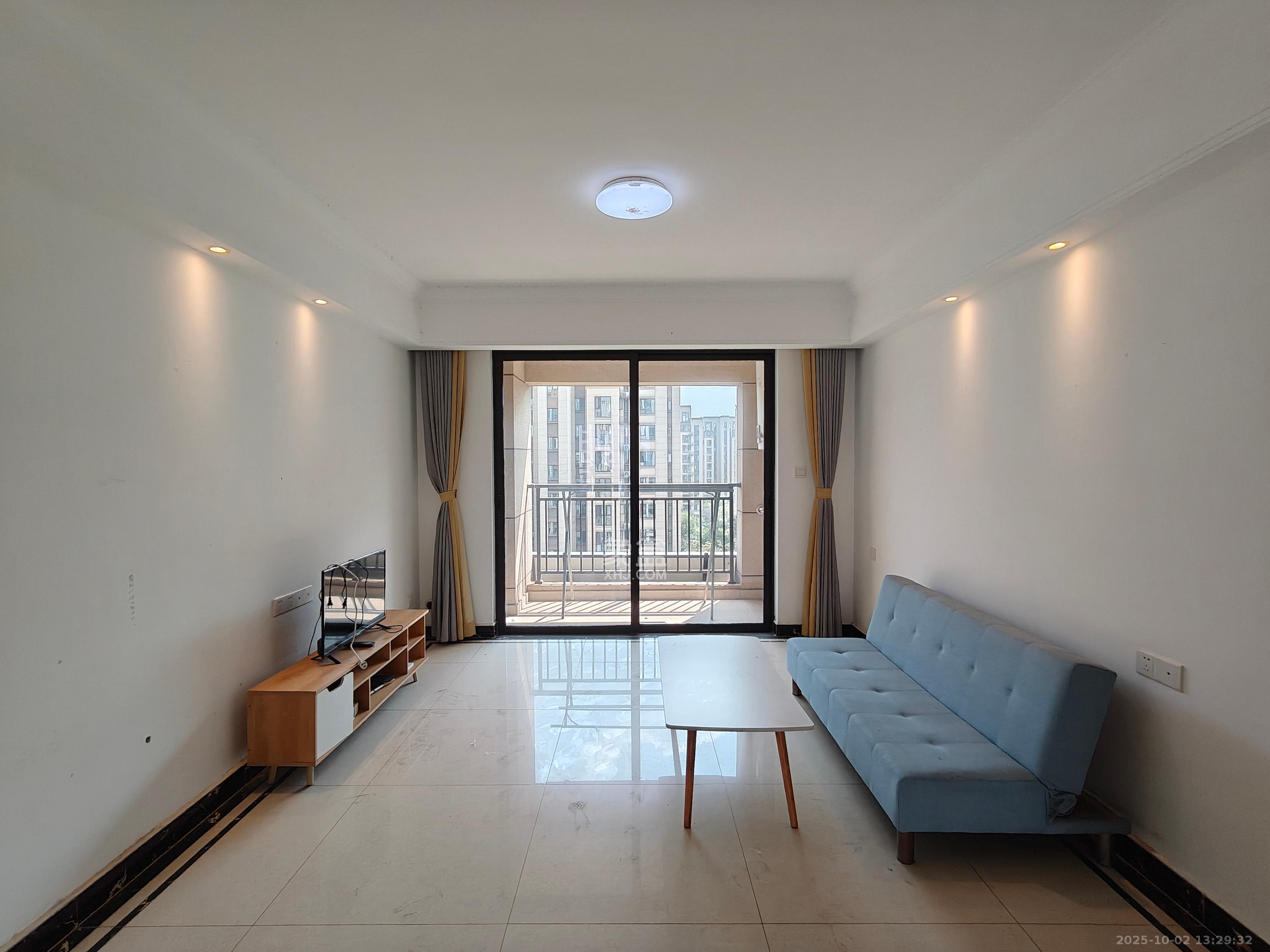 中海新城熙岸(中信新城五期)  3室2厅2卫    2000.0元/月 中海新城熙岸(中信新城五期)  3室2厅2卫    2000.0元/月