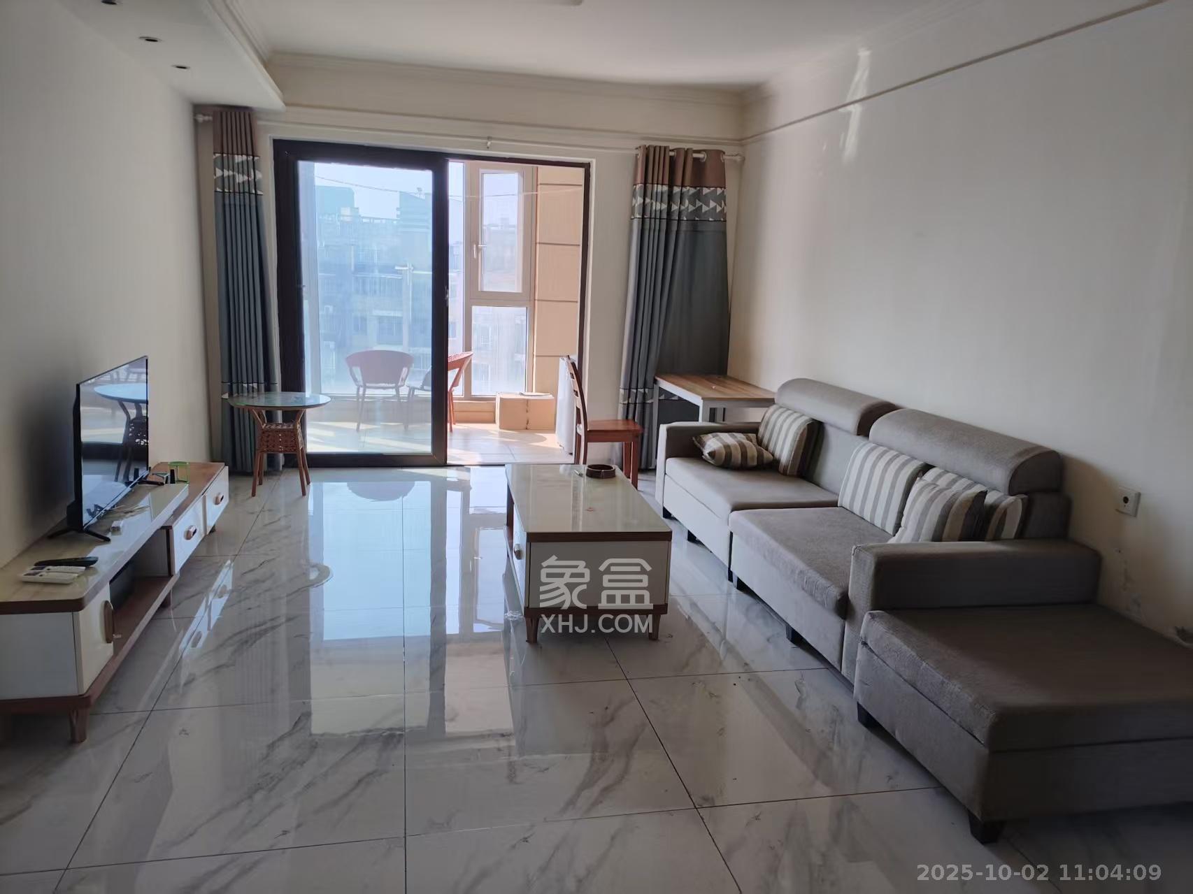 碧桂园中央花园 4室2厅3卫 2800.0元/月 碧桂园中央花园 4室2厅3卫 2800.0元/月室内图