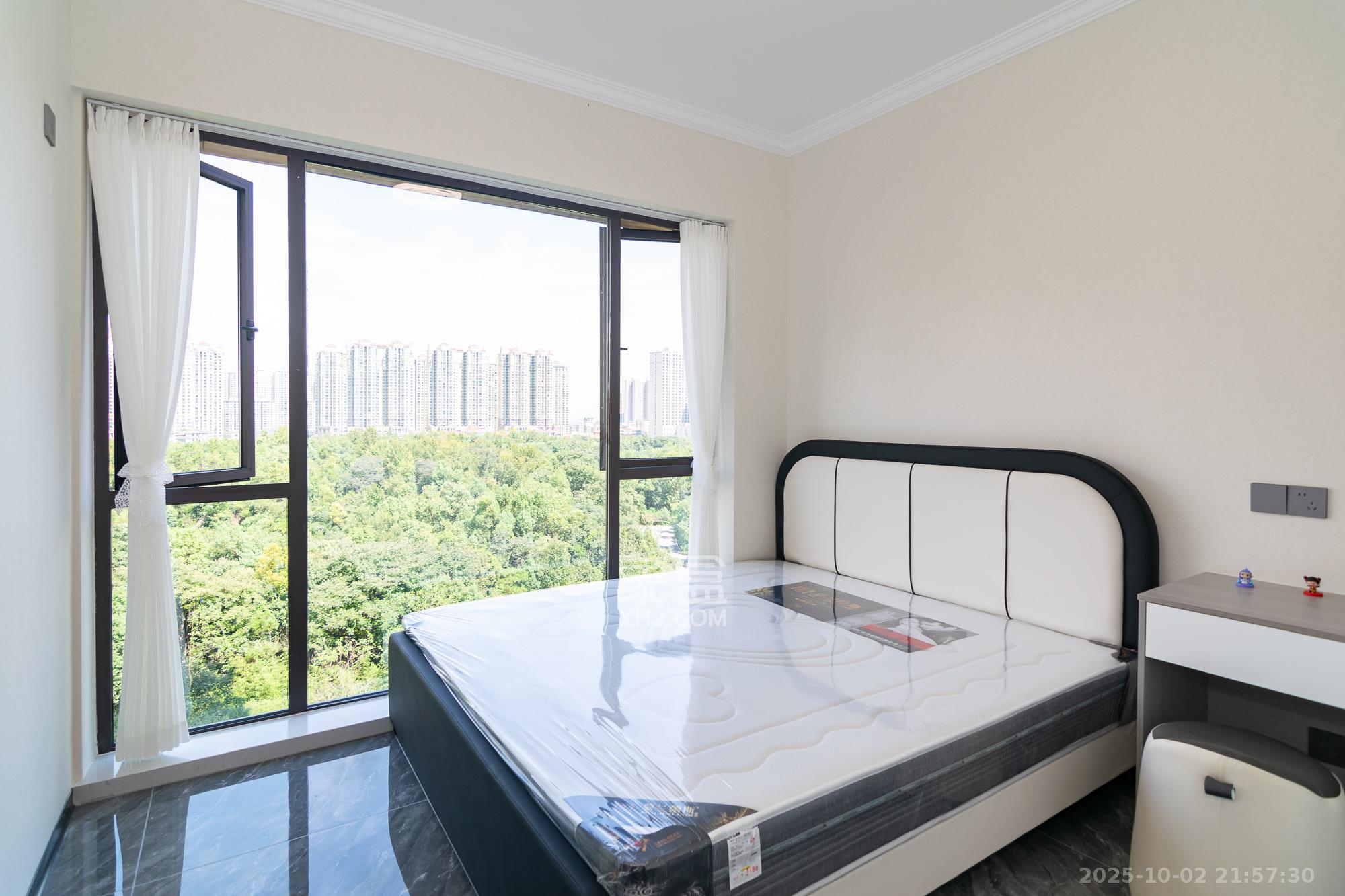 三润城(三润星城) 1室0厅0卫 128.8万 三润城(三润星城) 1室0厅0卫 128.8万卧室