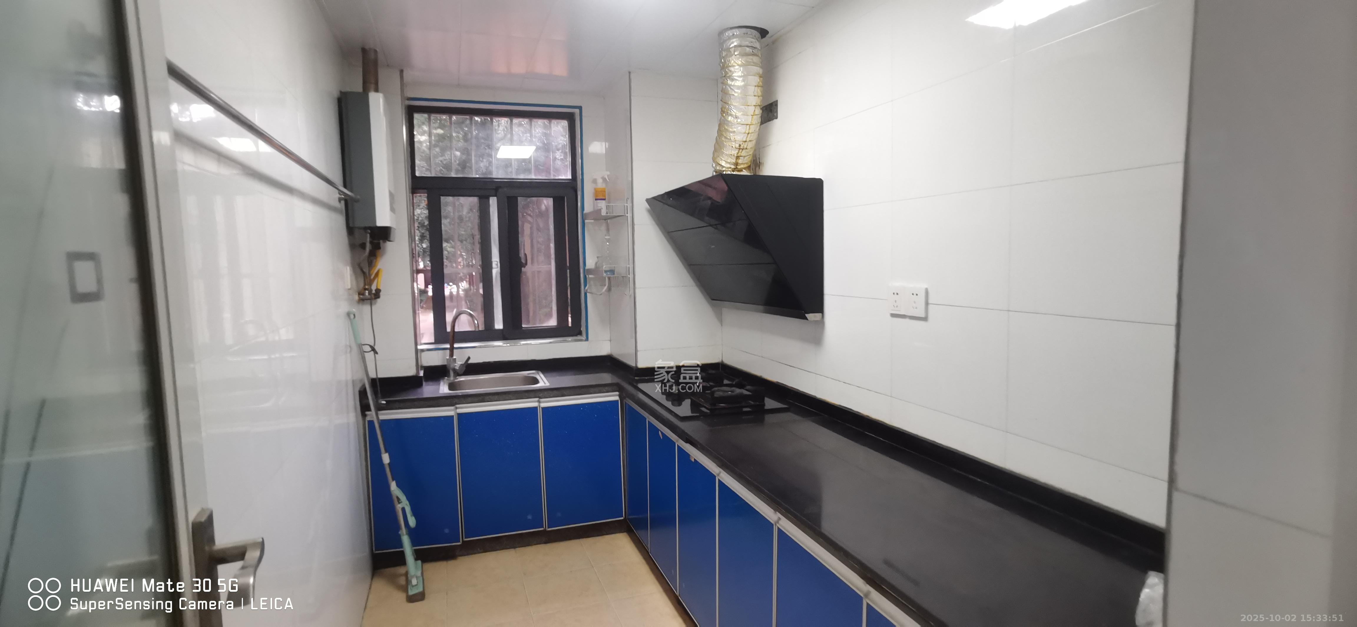 上峰苑（兰亭玥岛）  2室2厅1卫    2200.0元/月室内图