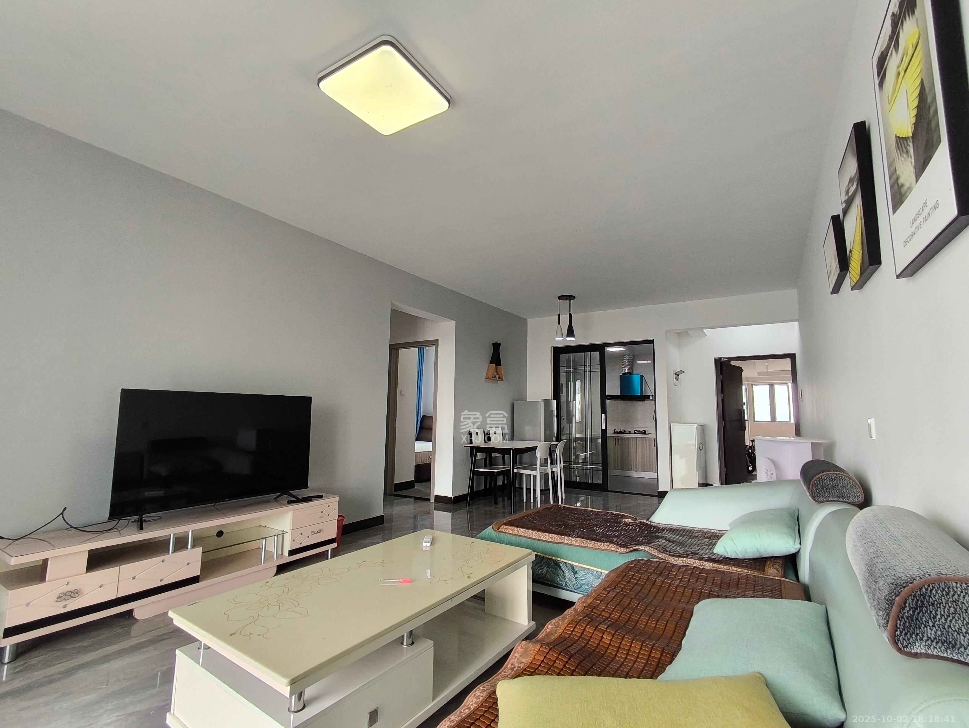 华龙家园(和泰家园) 2室1厅1卫 1600.0元/月 华龙家园(和泰家园) 2室1厅1卫 1600.0元/月室内图